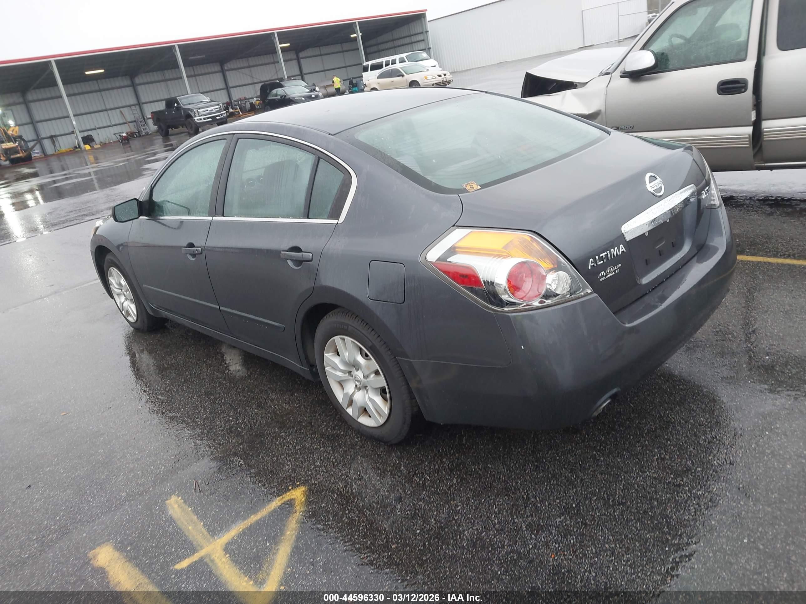 NISSAN ALTIMA image 3