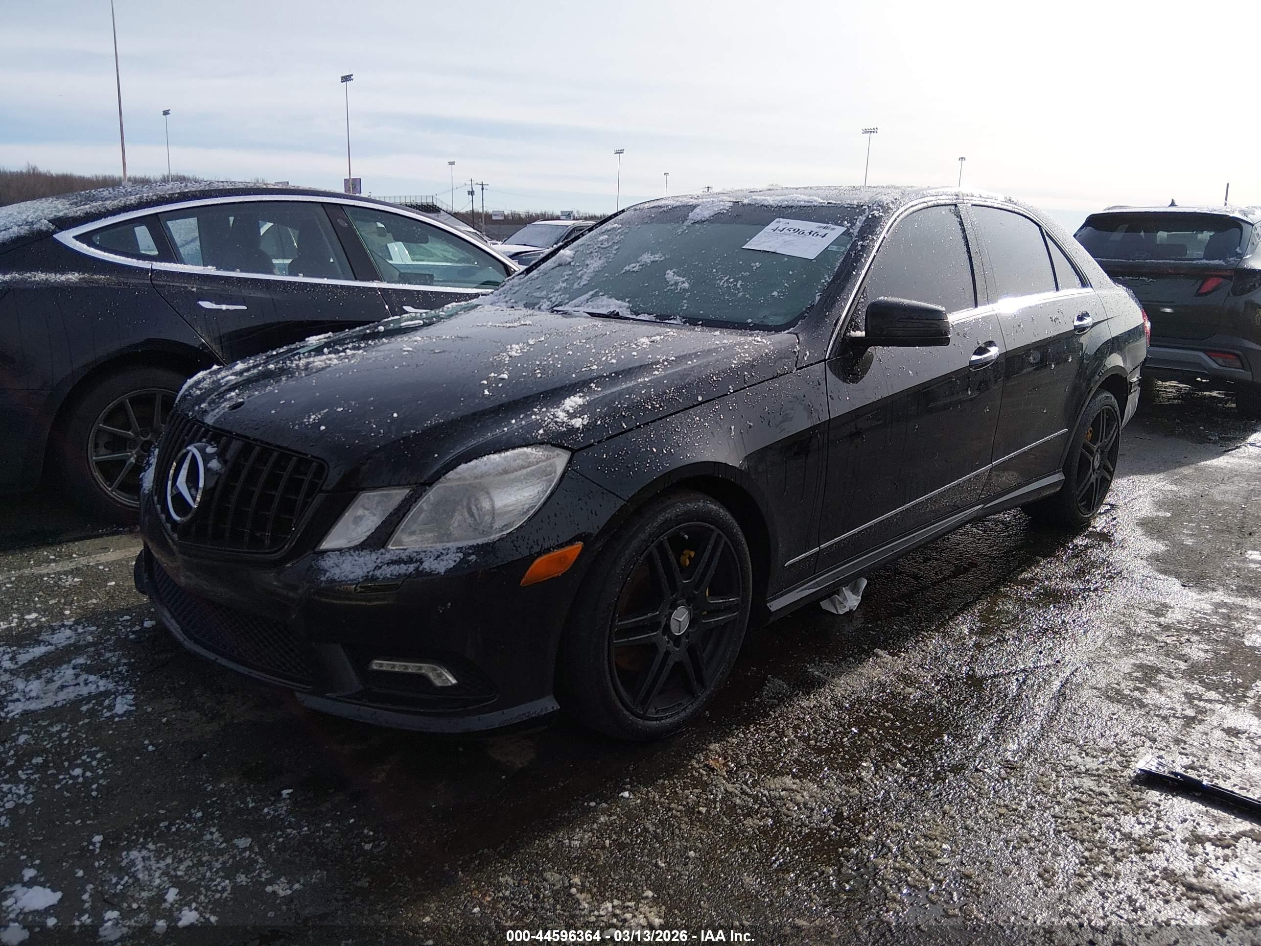 MERCEDES-BENZ E image 2