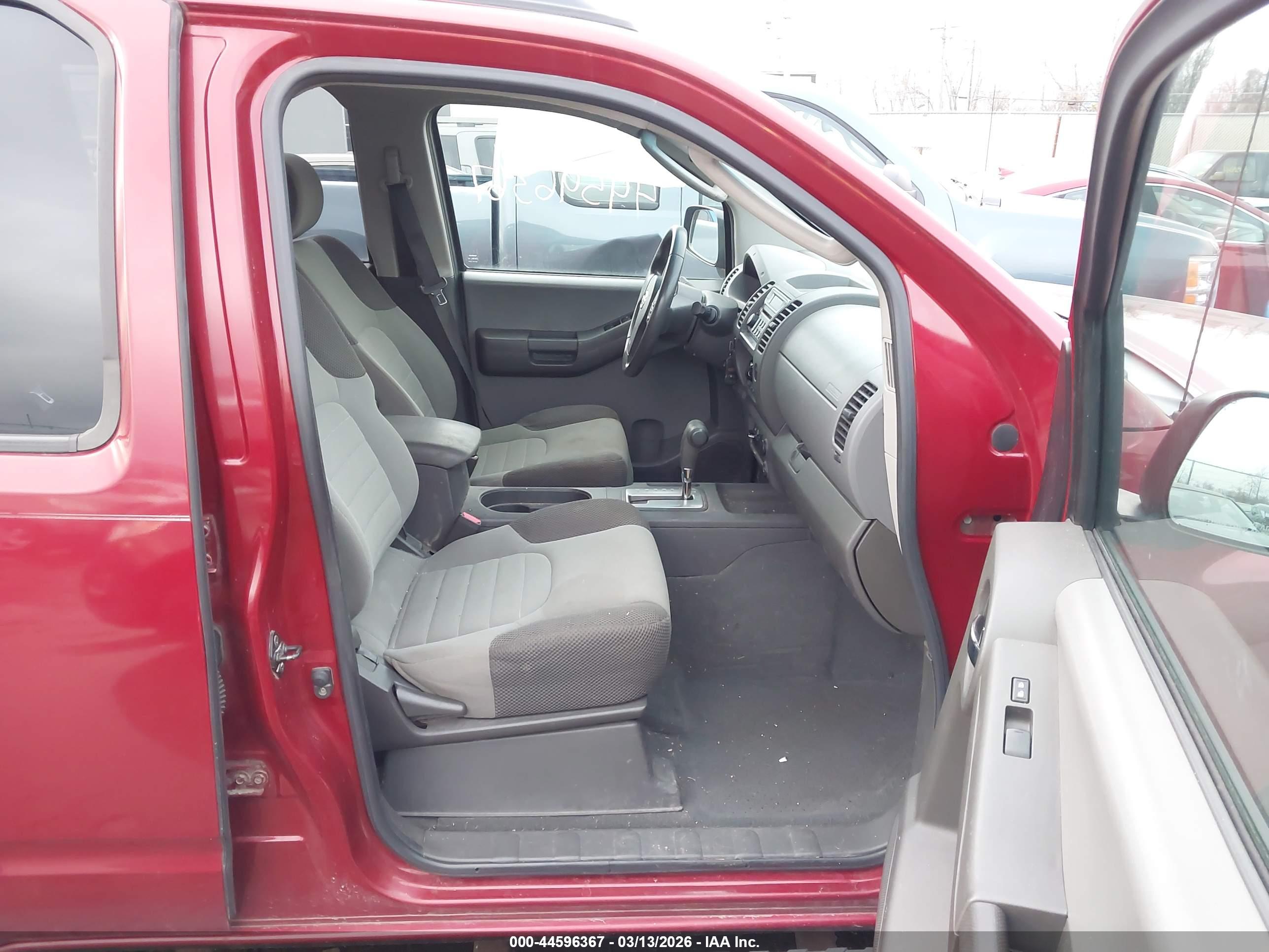 NISSAN XTERRA image 5