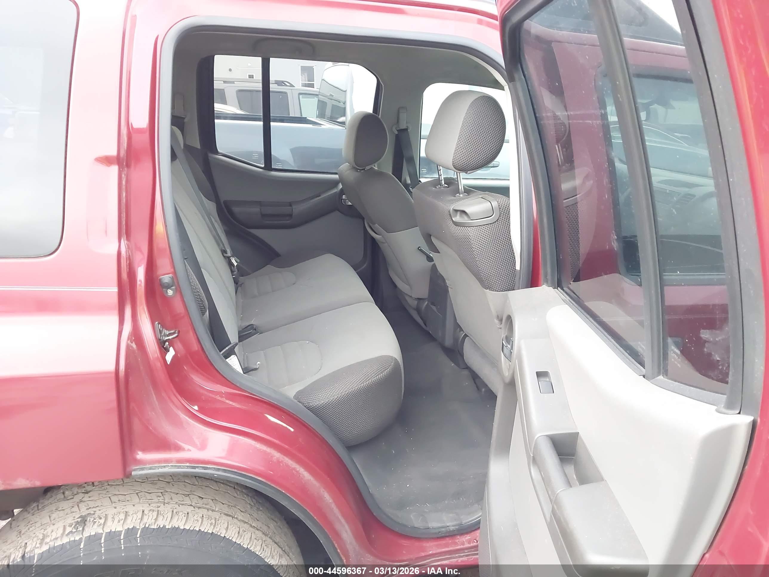NISSAN XTERRA image 8