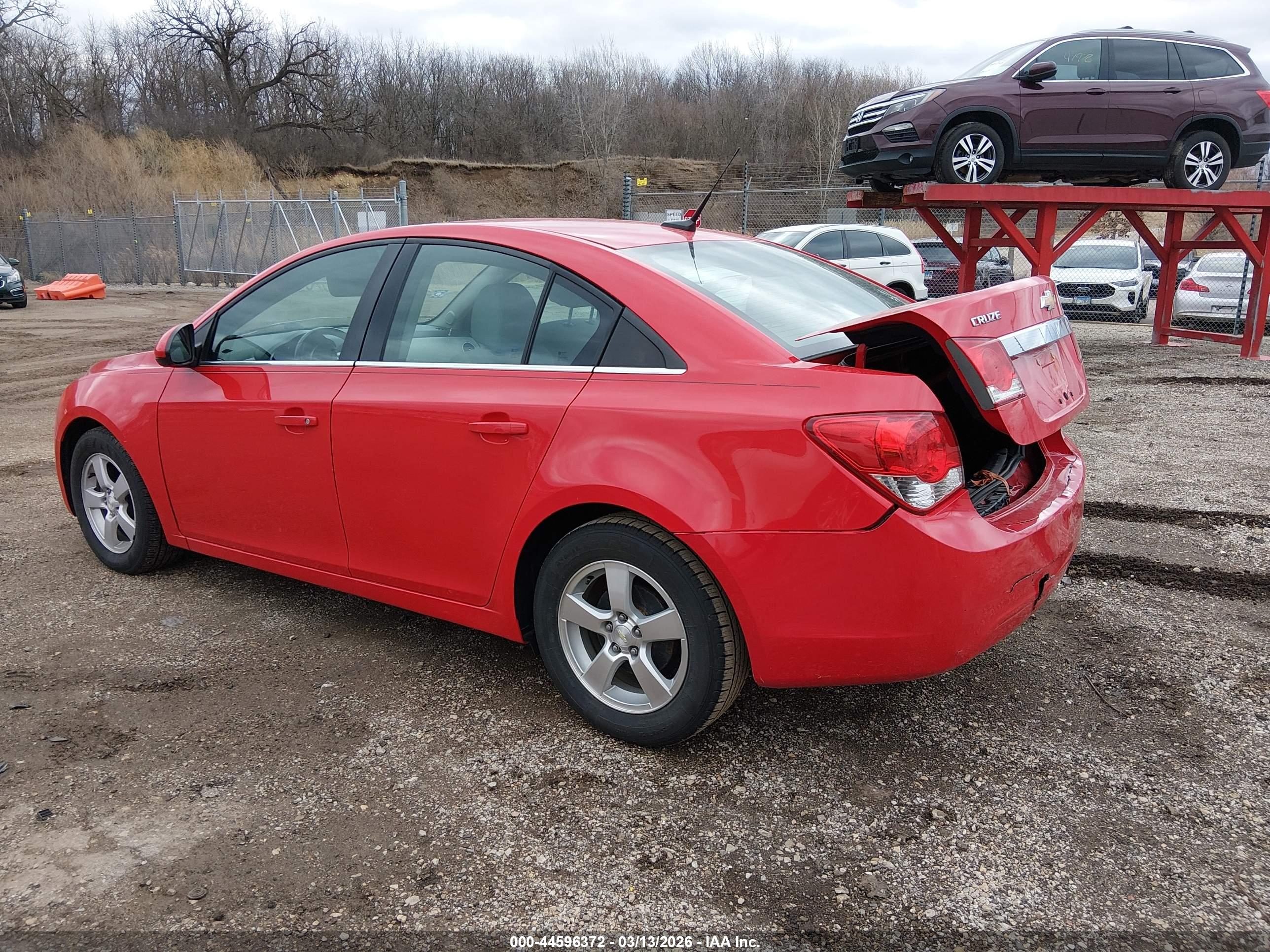 CHEVROLET CRUZE image 3
