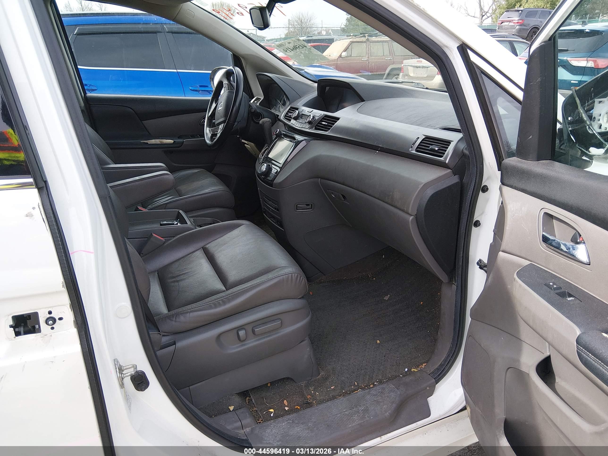 HONDA ODYSSEY image 5