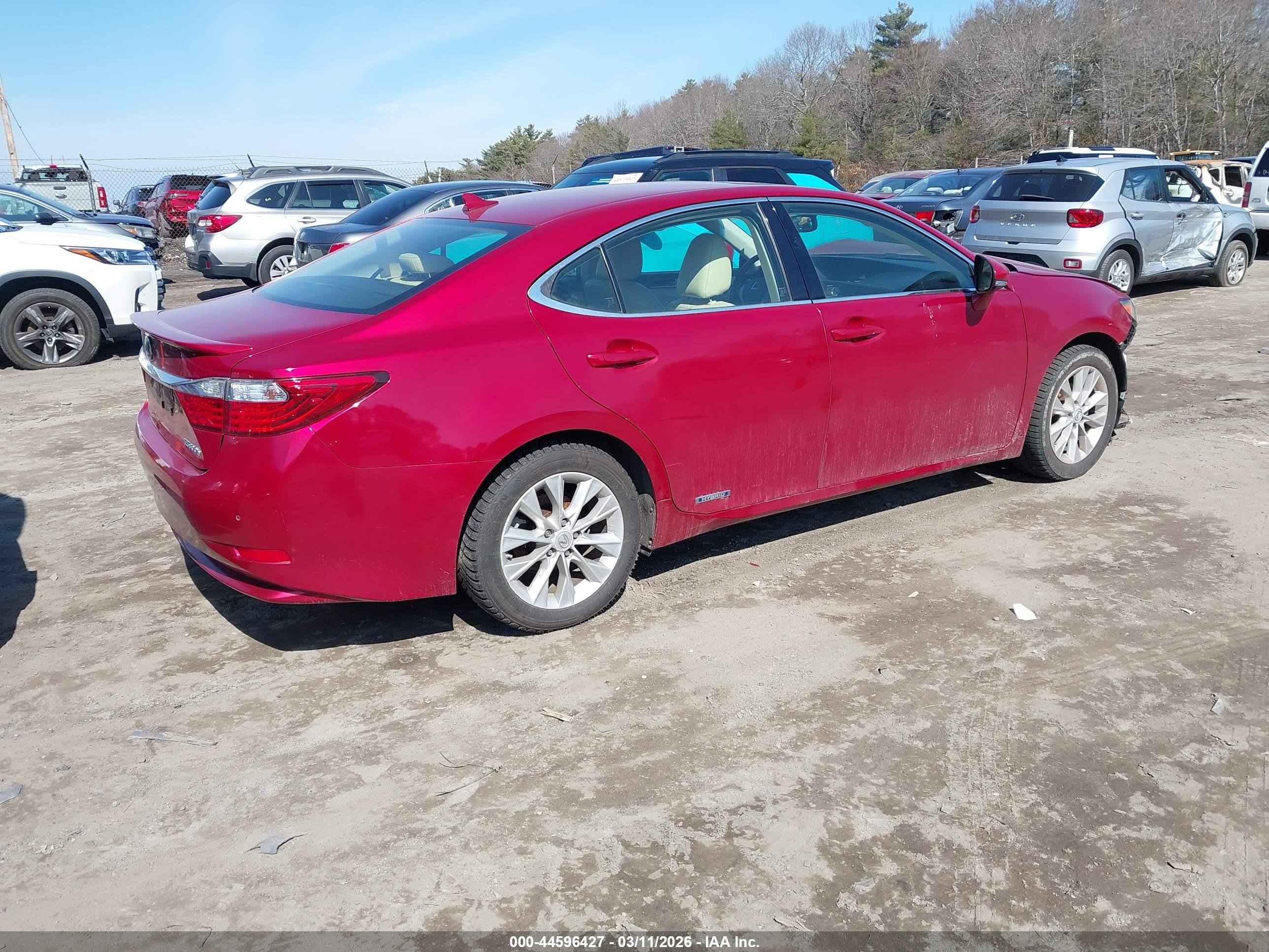 LEXUS ES image 4