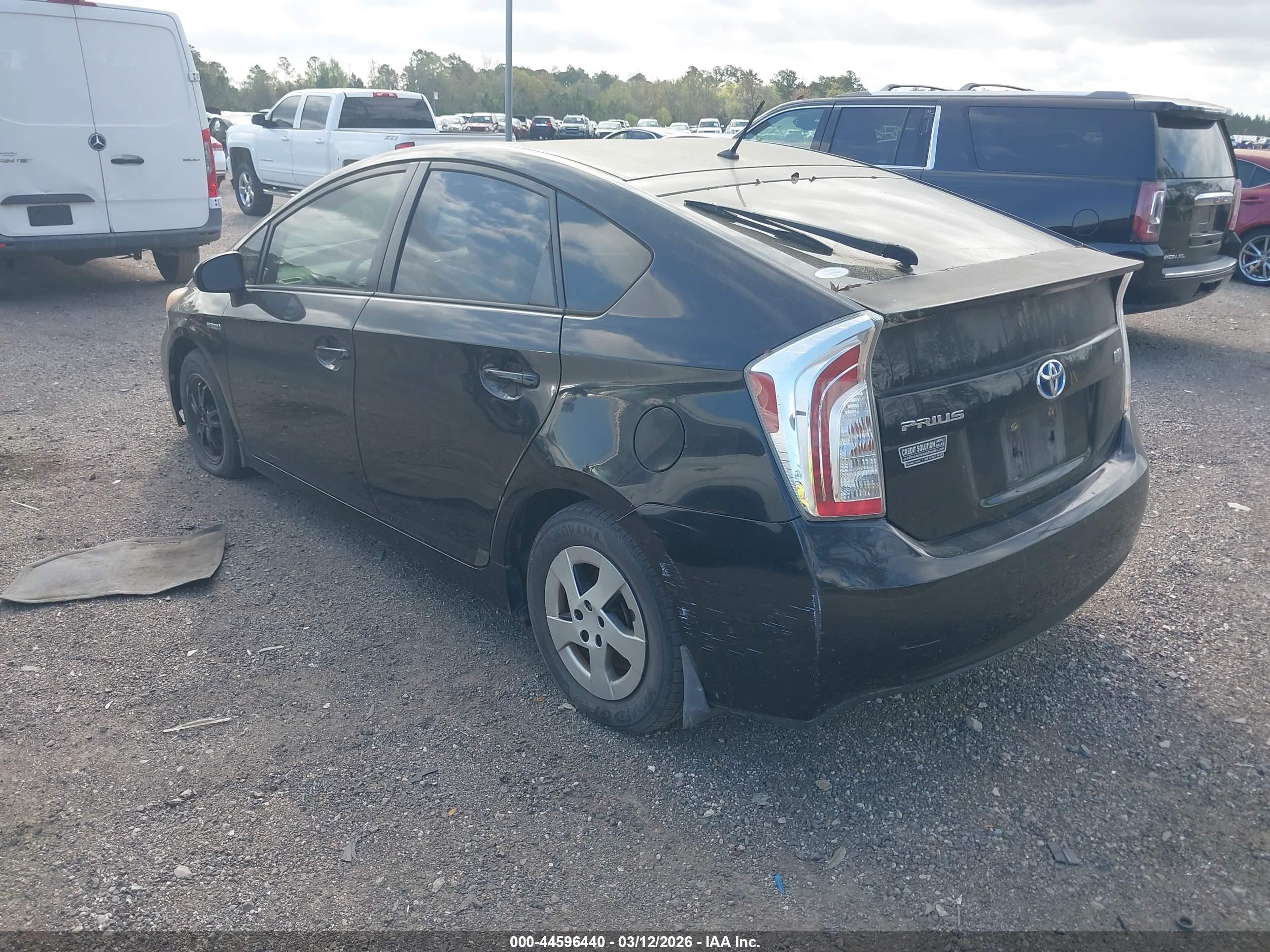 TOYOTA PRIUS image 3