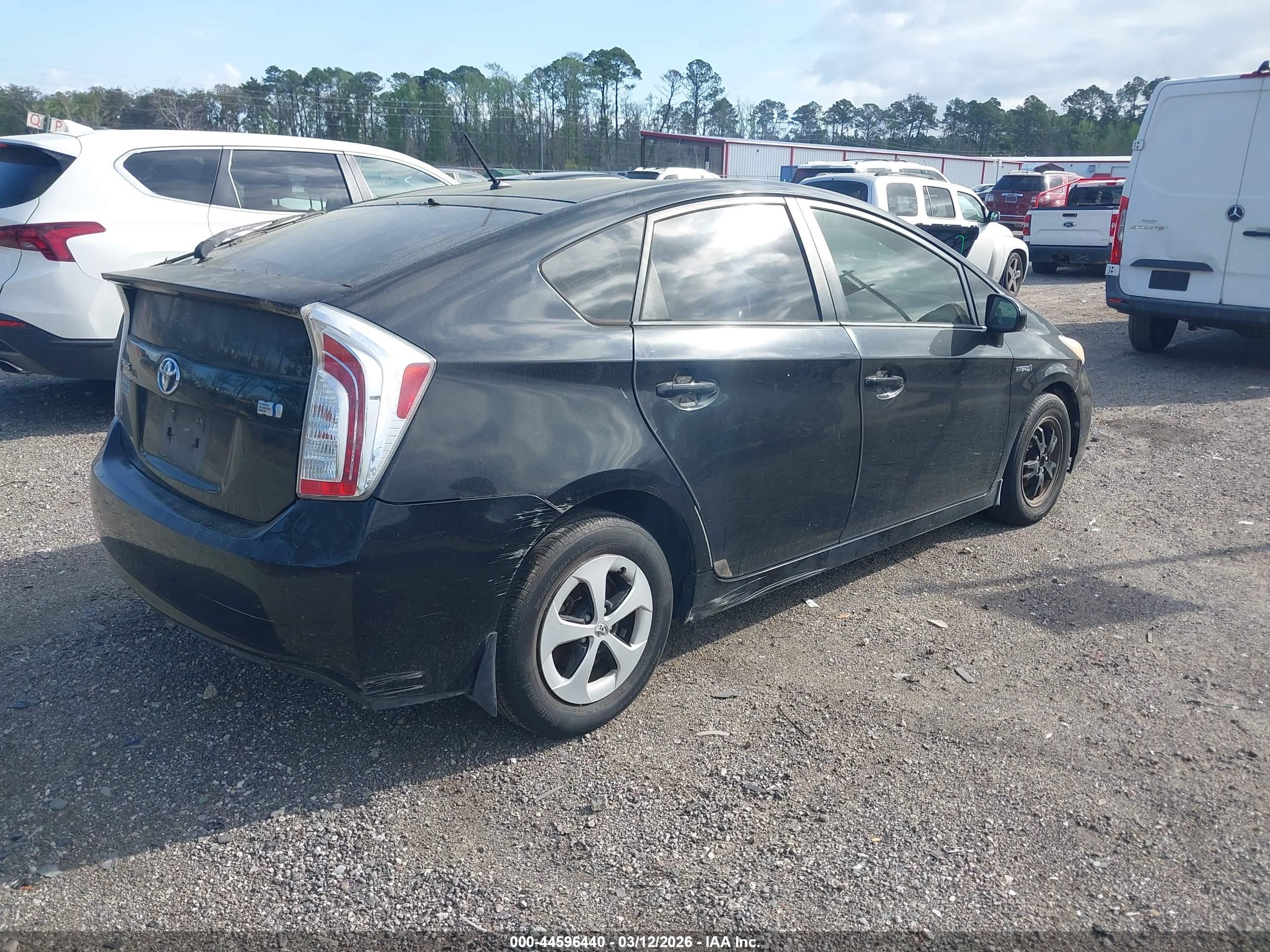 TOYOTA PRIUS image 4