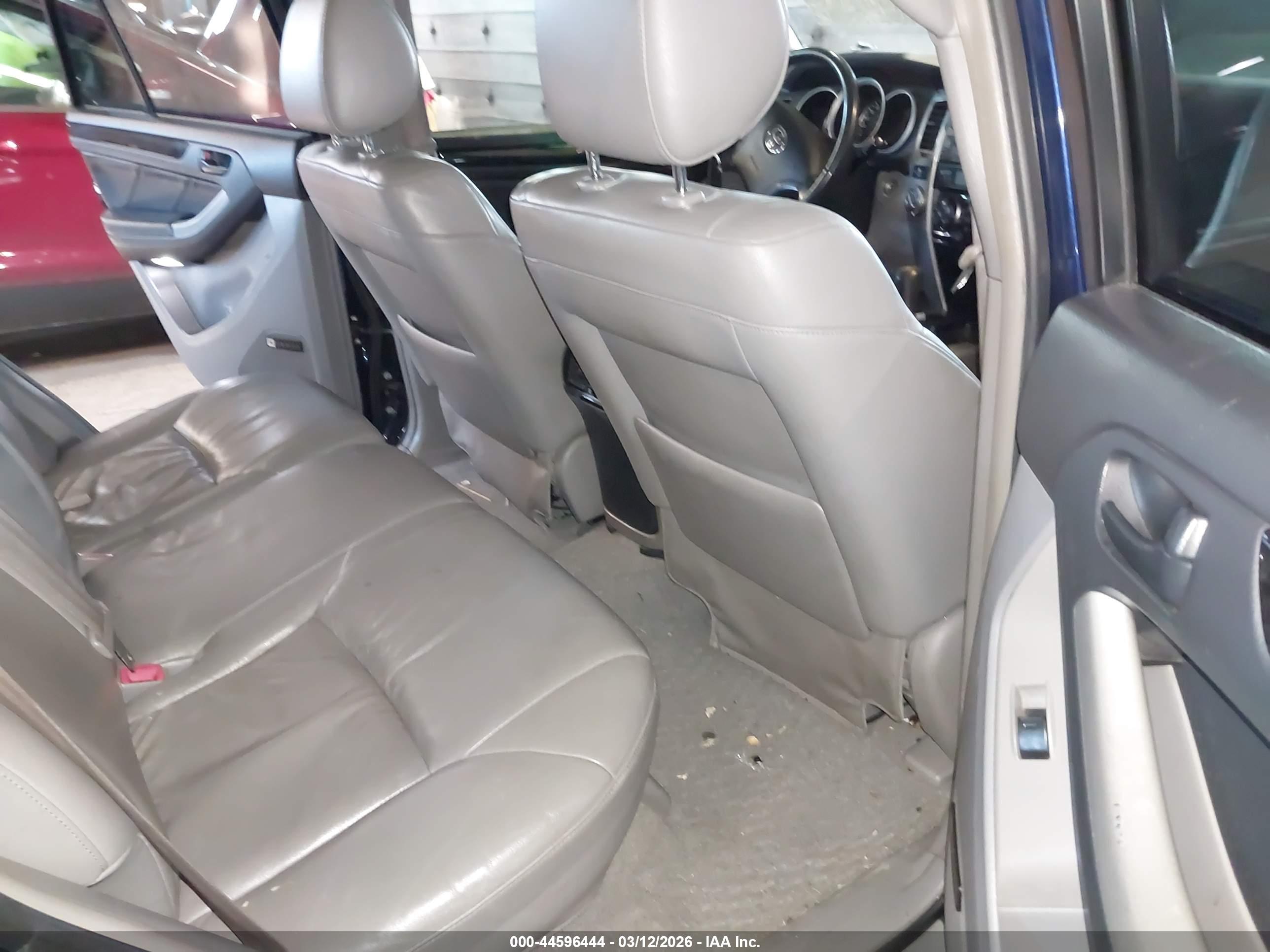 TOYOTA 4RUNNER image 8