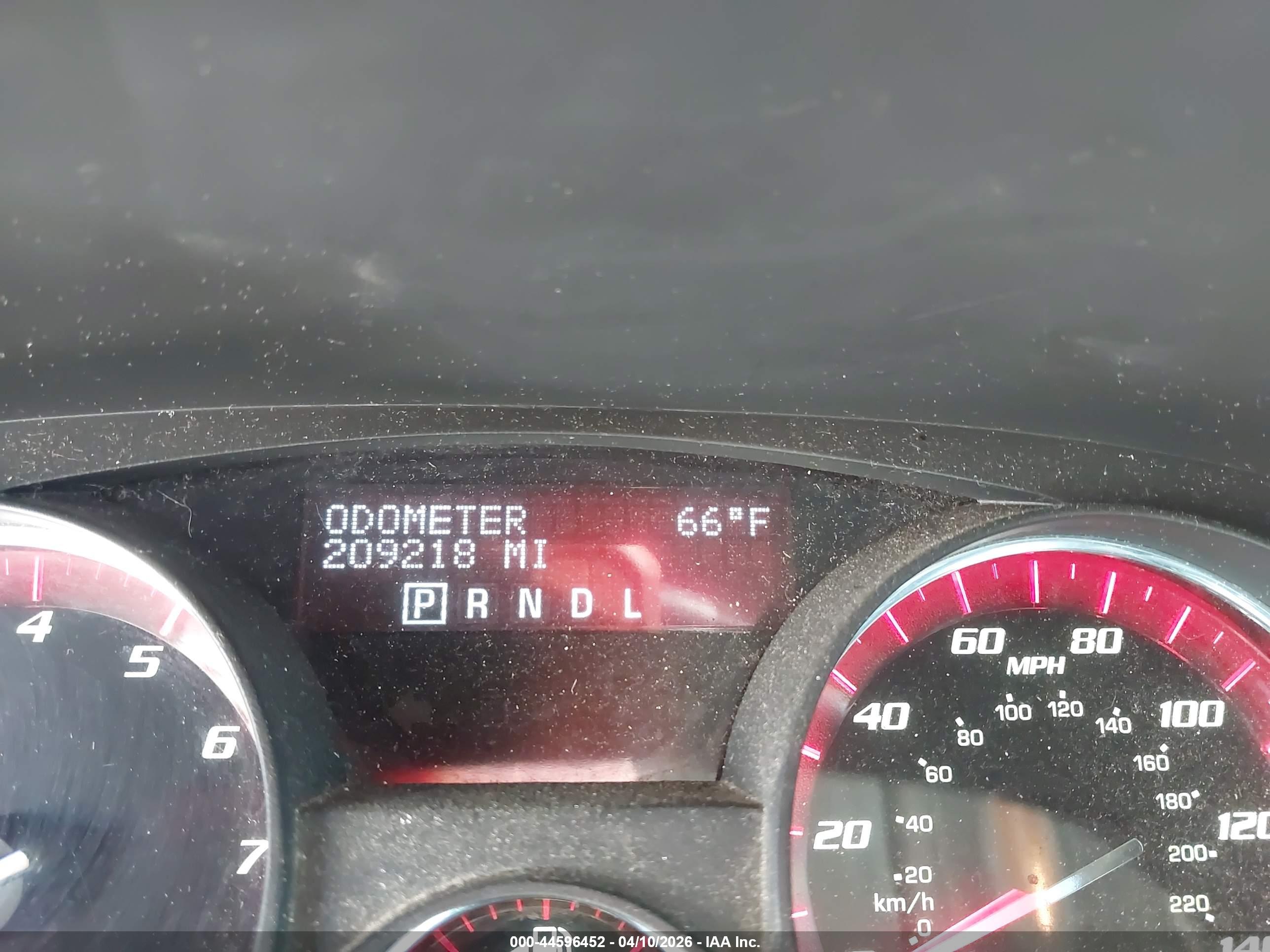 GMC ACADIA image 7