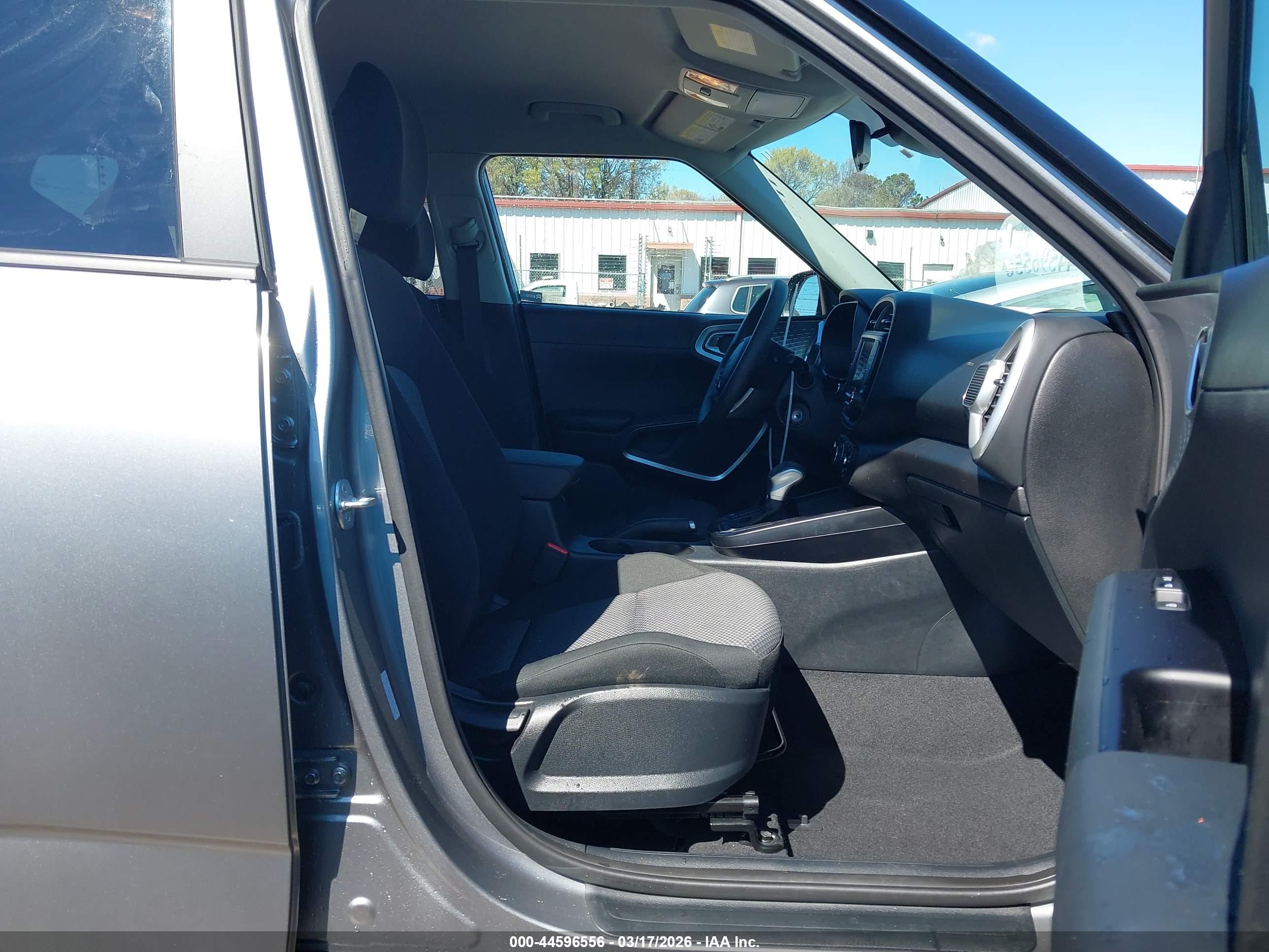 KIA SOUL image 5
