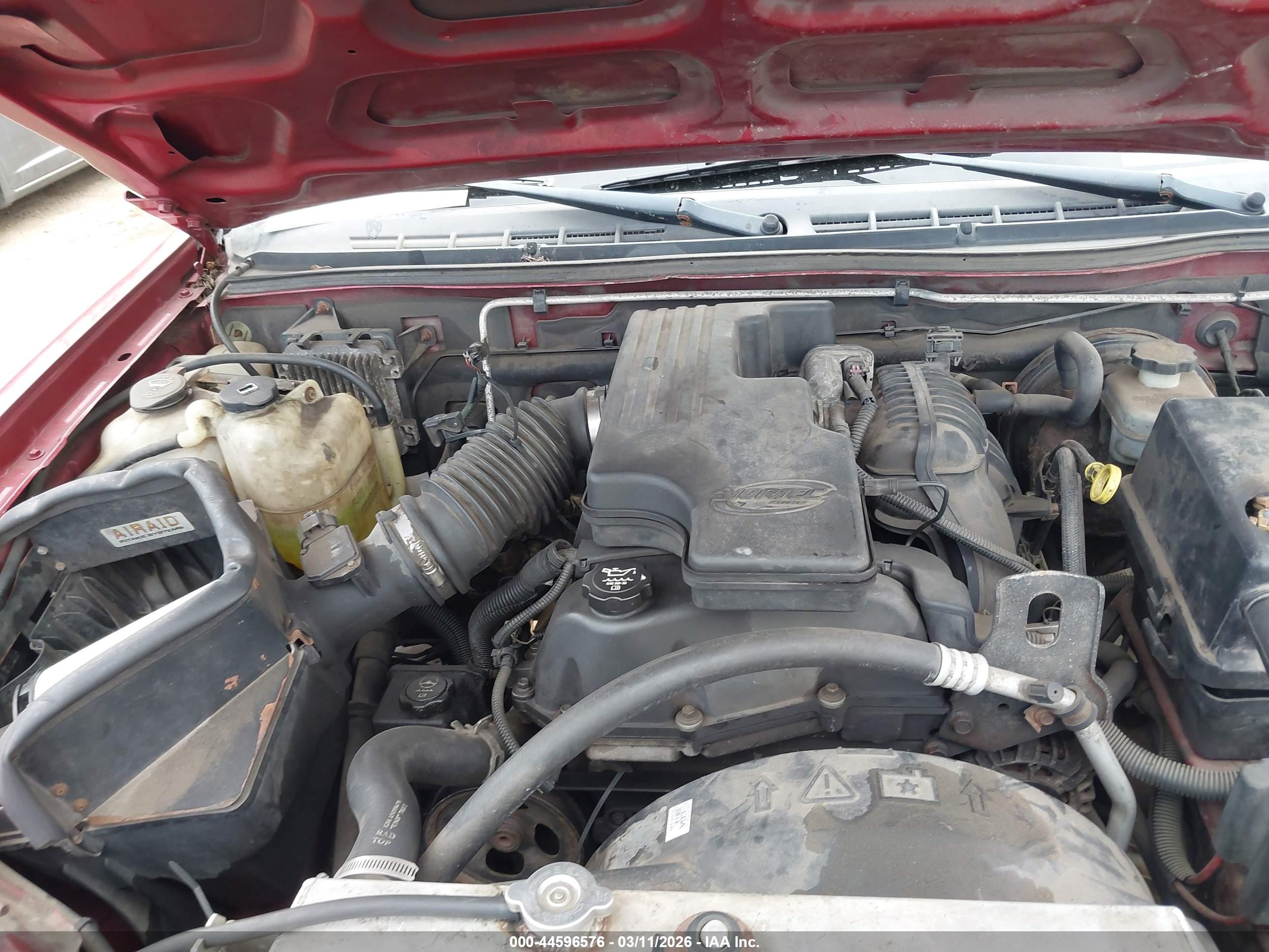 CHEVROLET COLORADO image 10