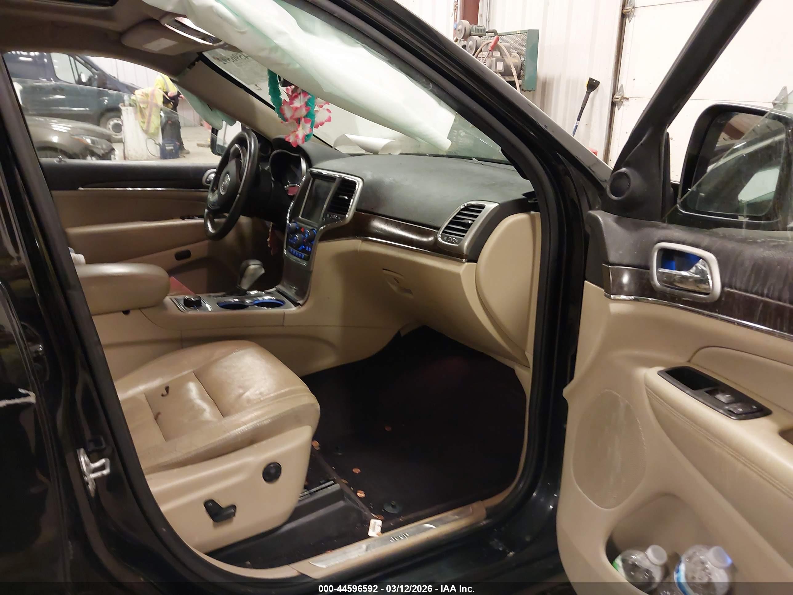 JEEP GRAND image 5