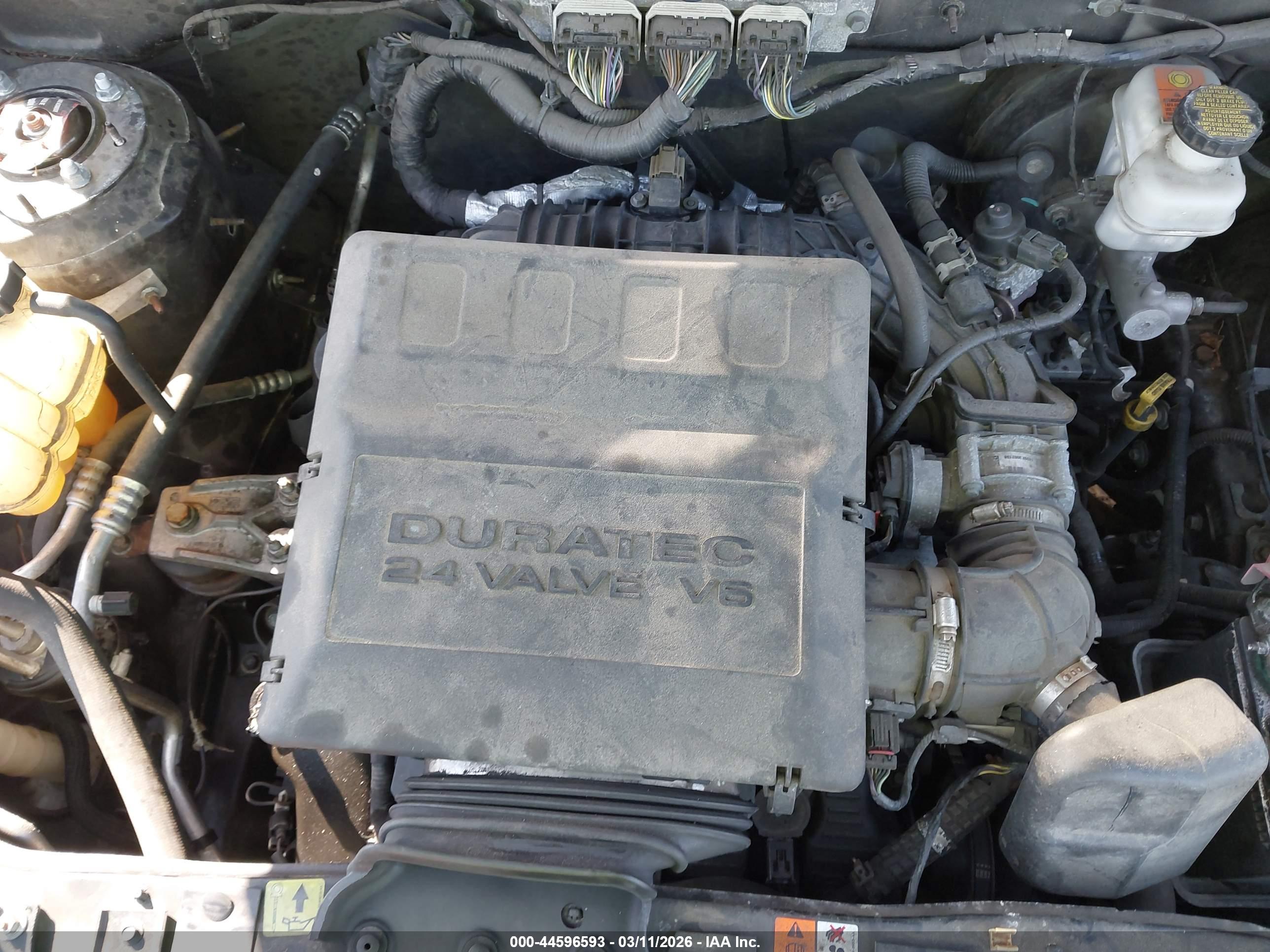 FORD ESCAPE image 10
