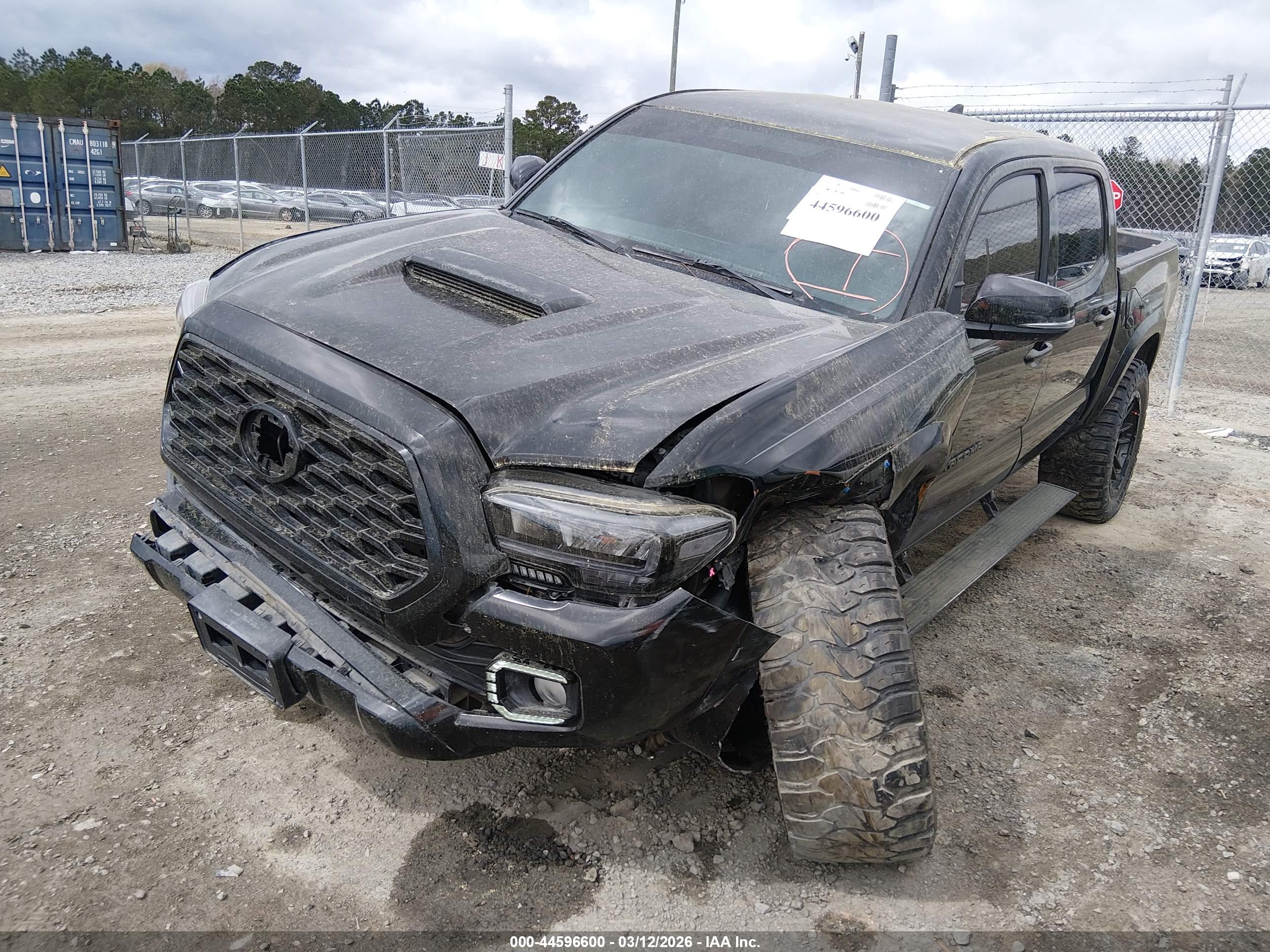 TOYOTA TACOMA image 2