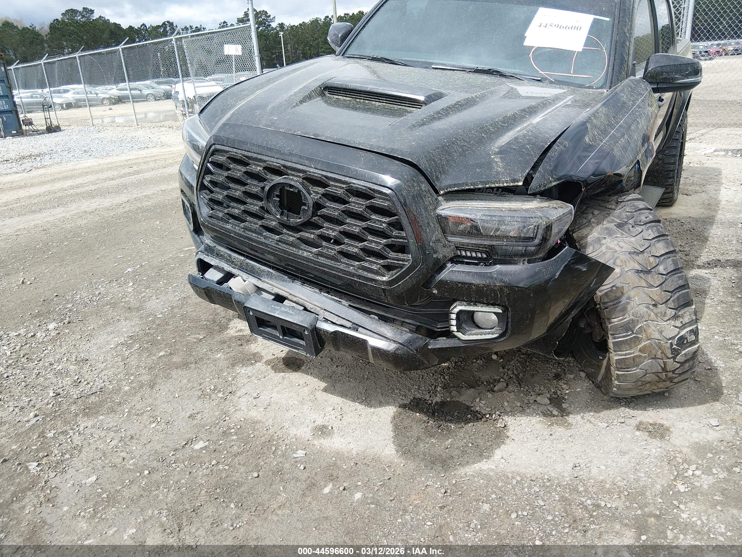TOYOTA TACOMA image 6
