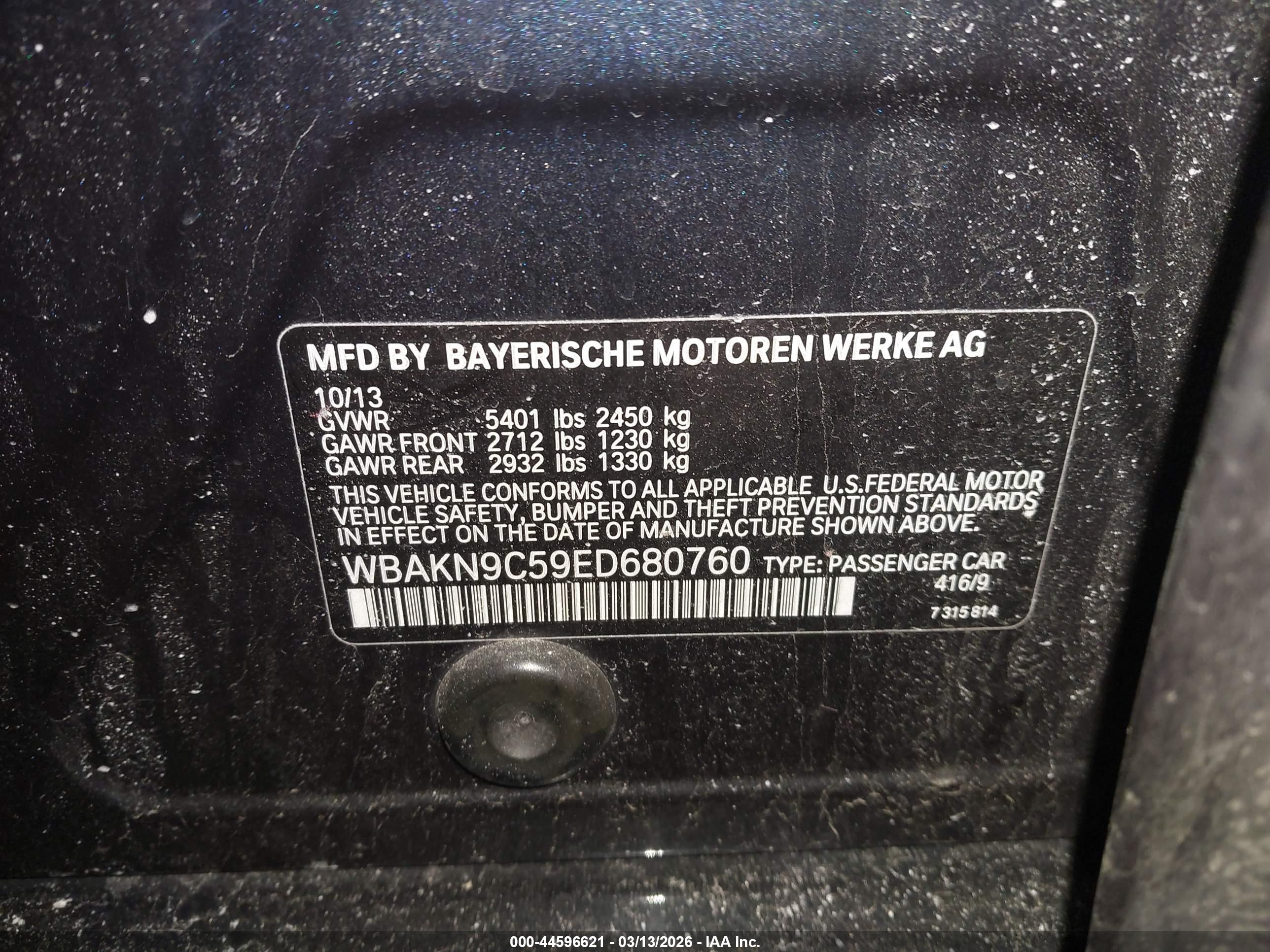 BMW 550I image 9
