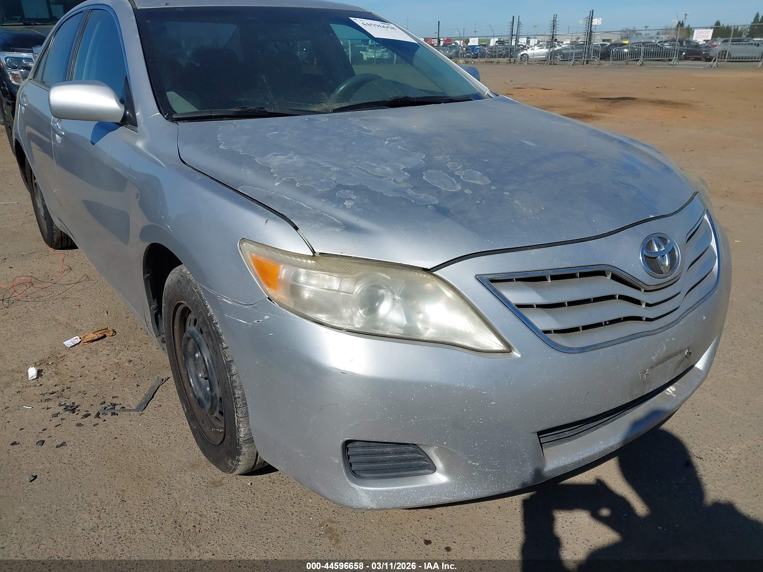 TOYOTA CAMRY image 6