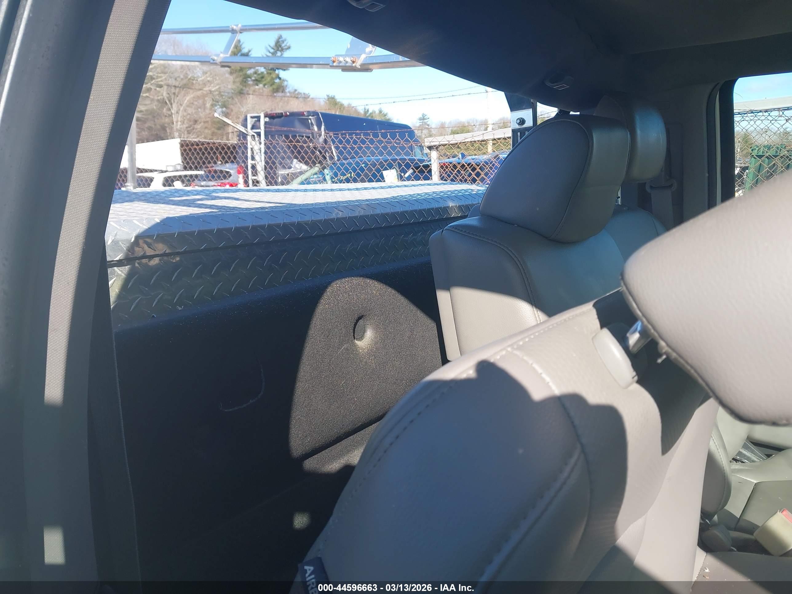 FORD F-150 image 8