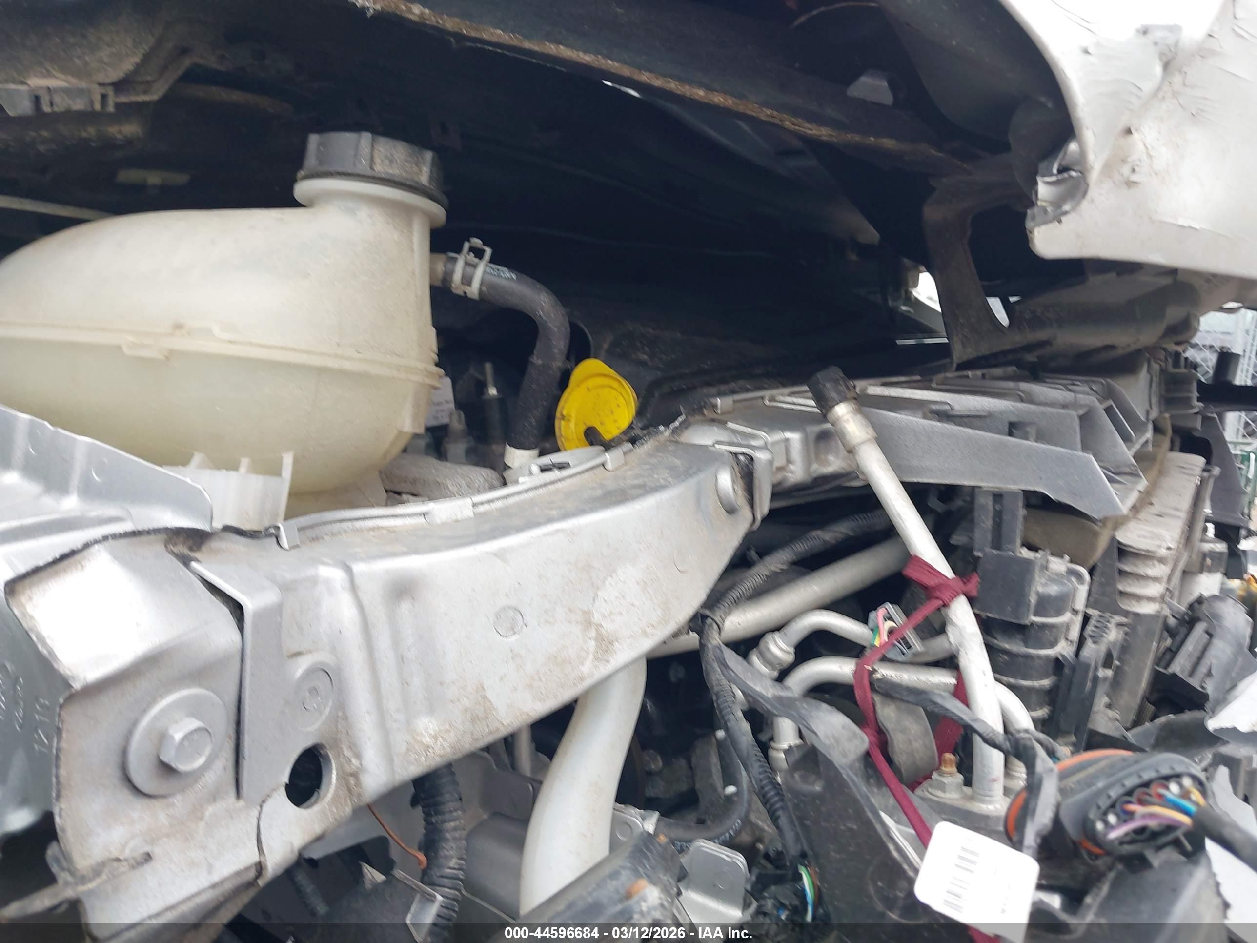 FORD ESCAPE image 10