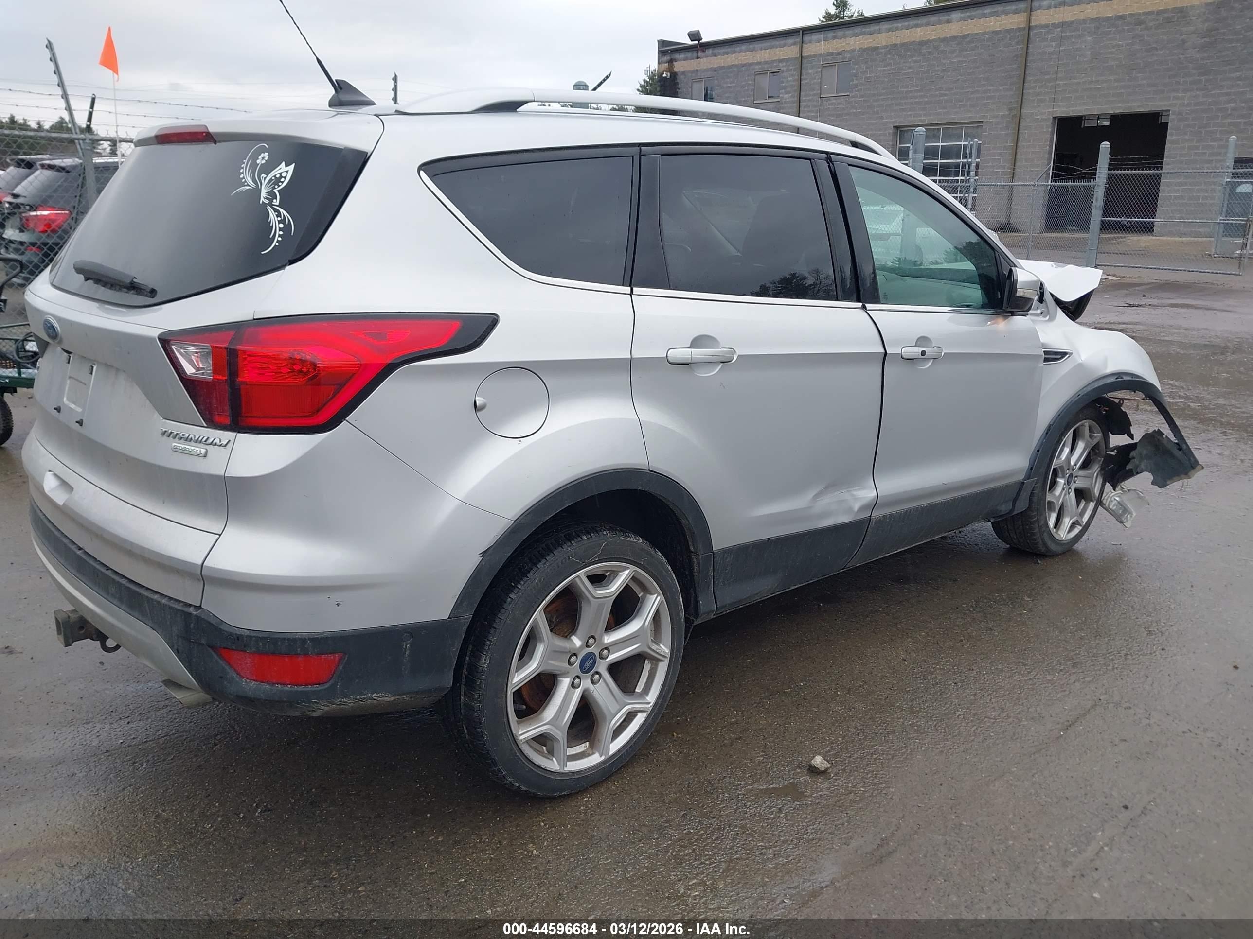 FORD ESCAPE image 4