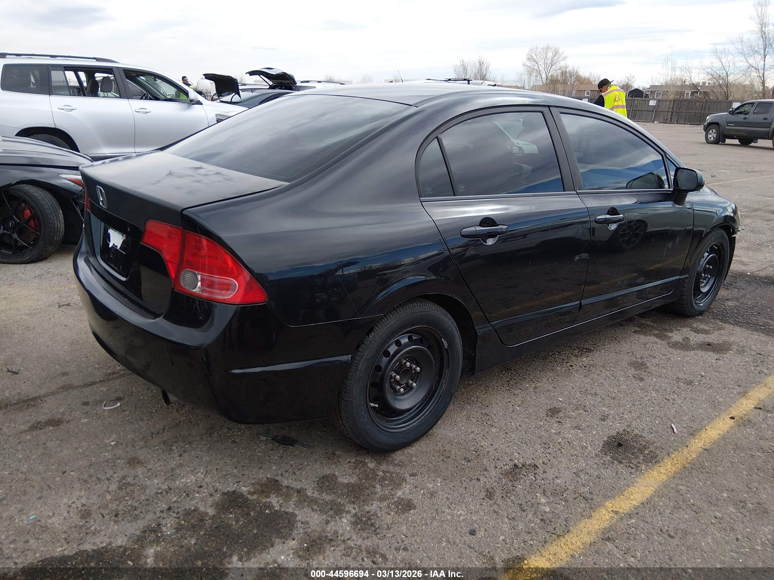 HONDA CIVIC image 4