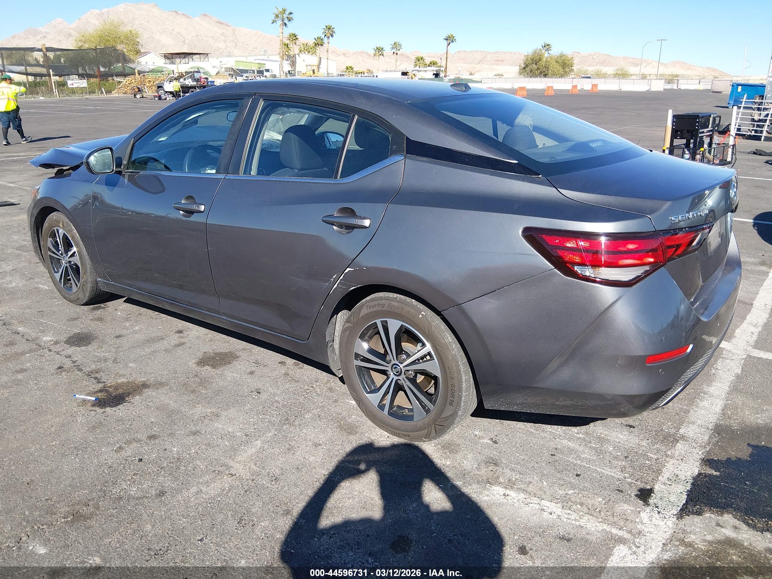 NISSAN SENTRA image 3