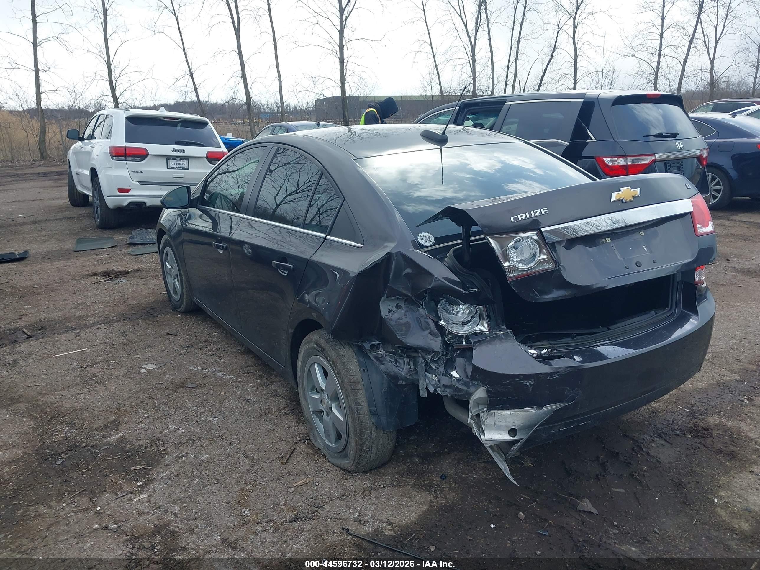 CHEVROLET CRUZE image 3