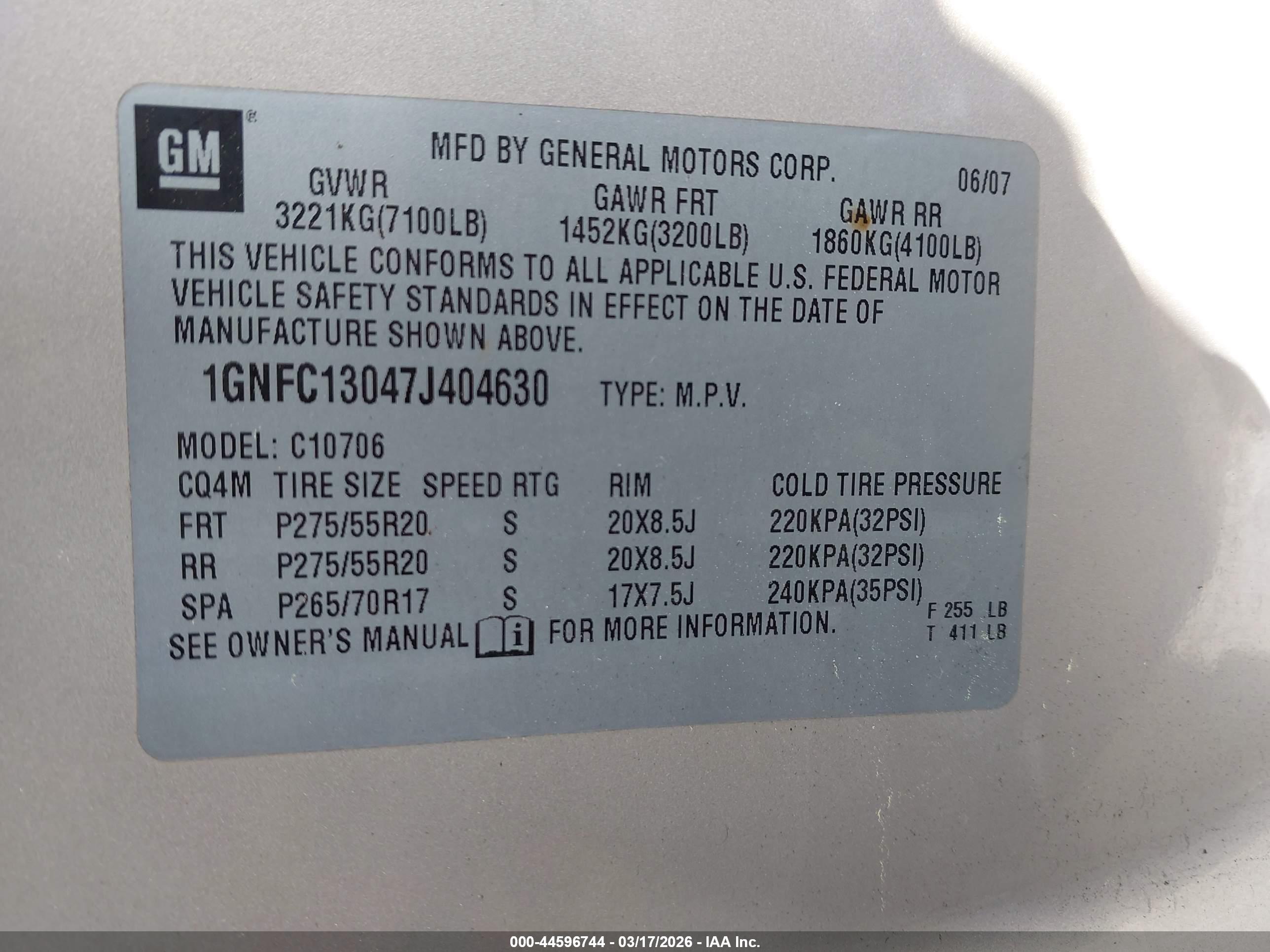 CHEVROLET TAHOE image 9