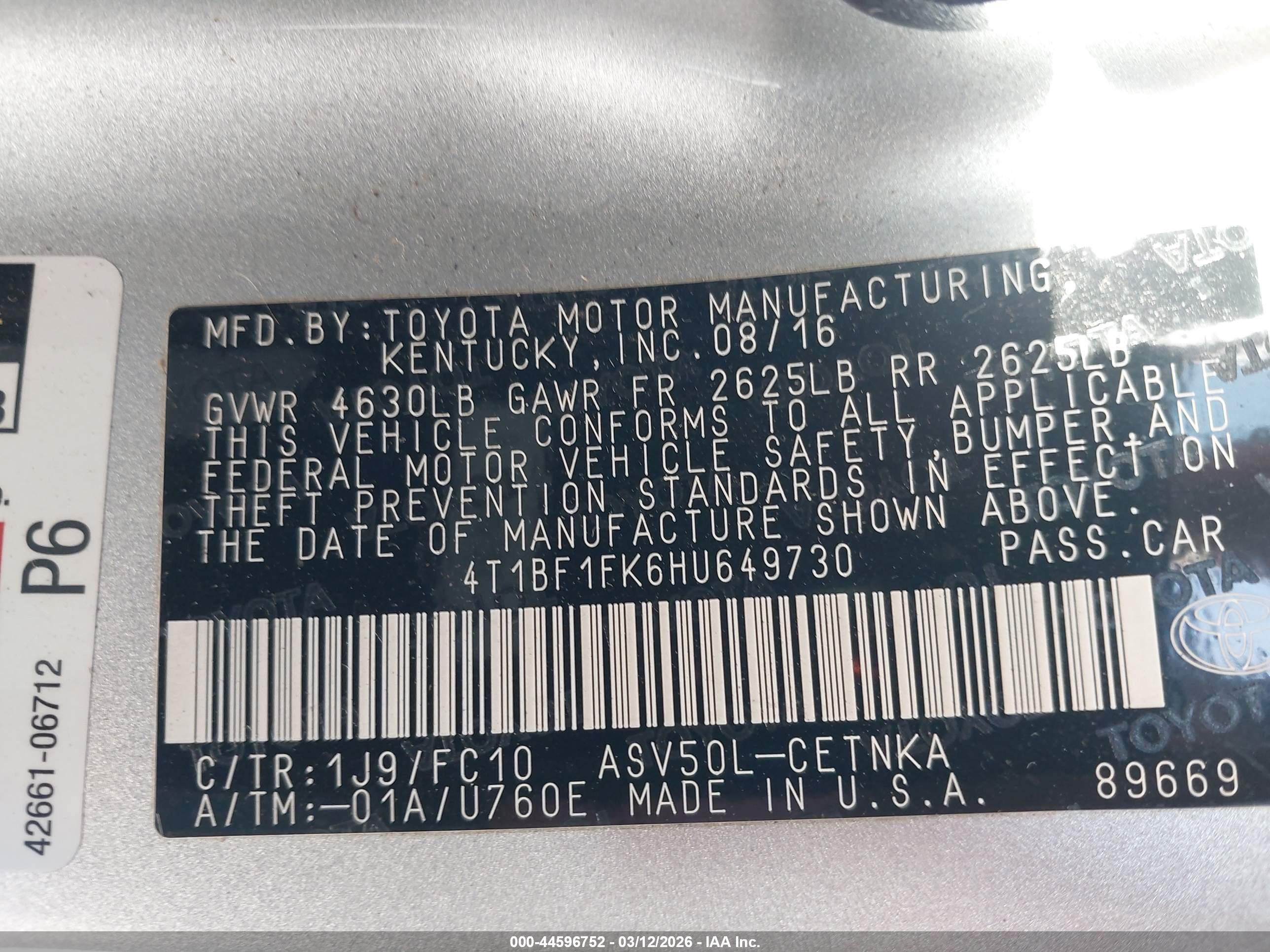 TOYOTA CAMRY image 9