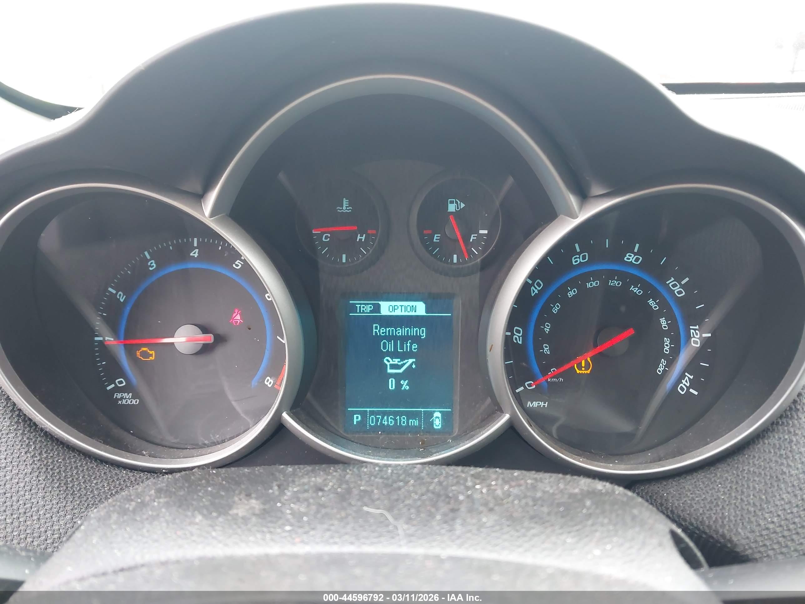 CHEVROLET CRUZE image 7