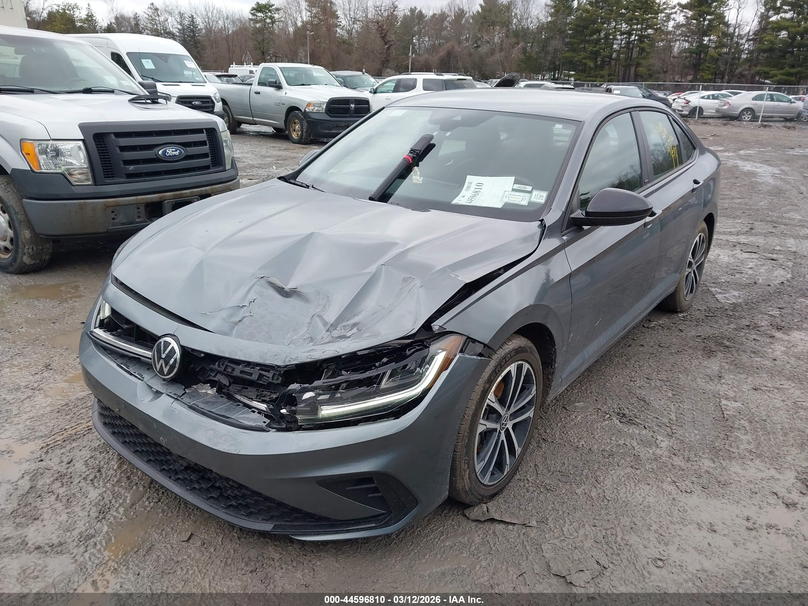 VOLKSWAGEN JETTA image 6