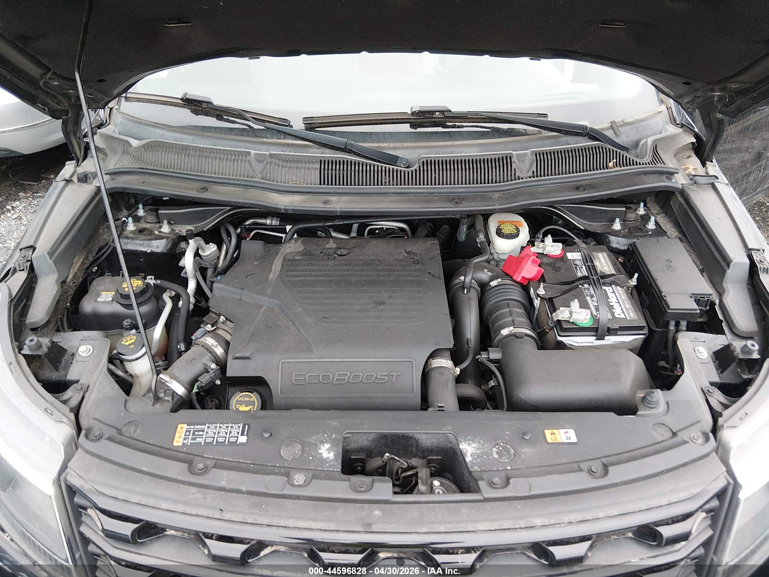 FORD EXPLORER image 10