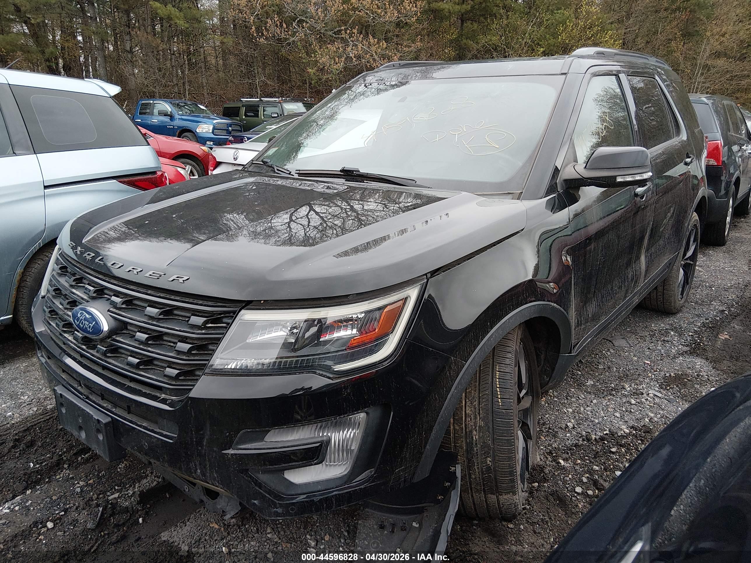 FORD EXPLORER image 2