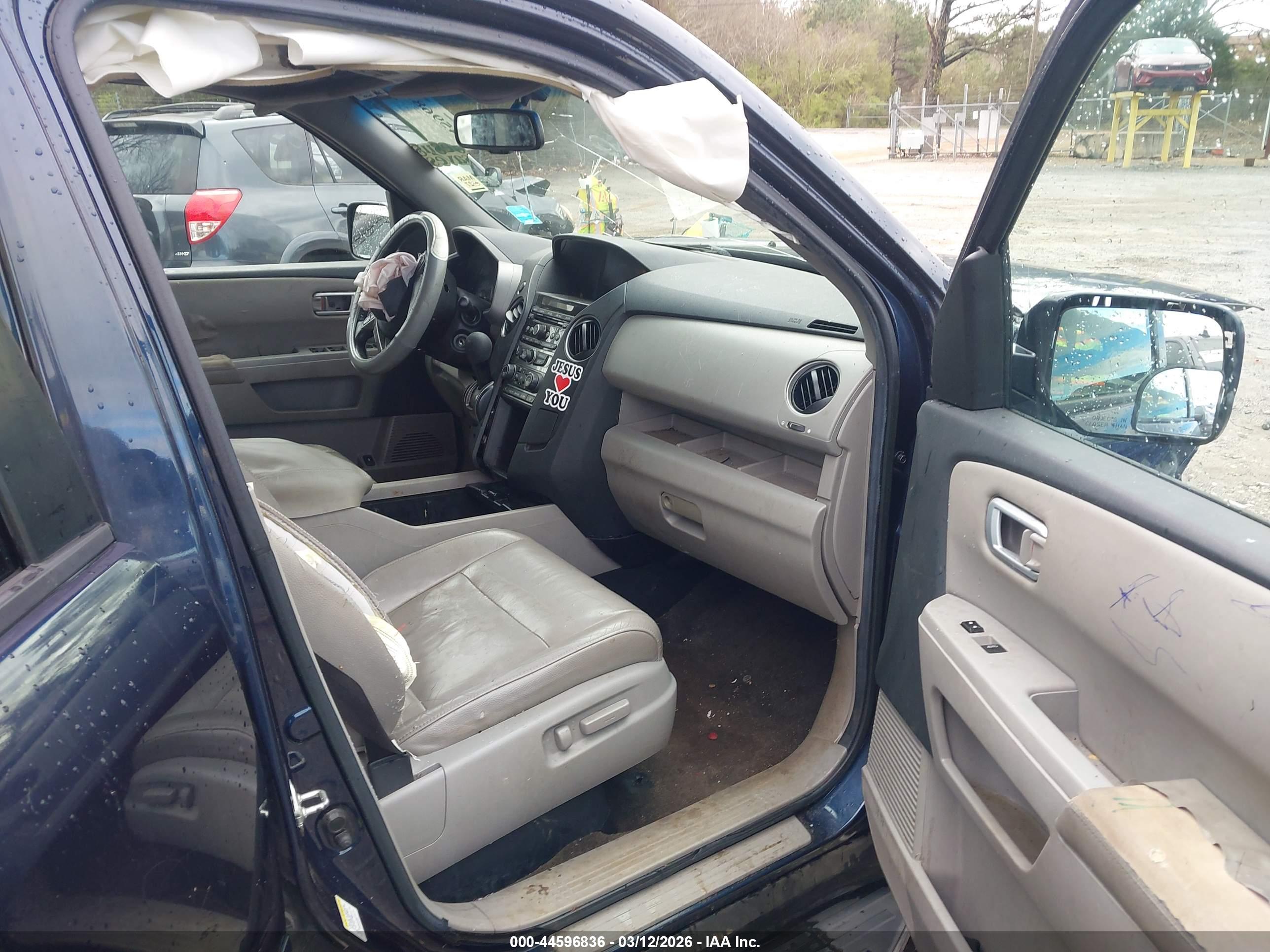 HONDA PILOT image 5