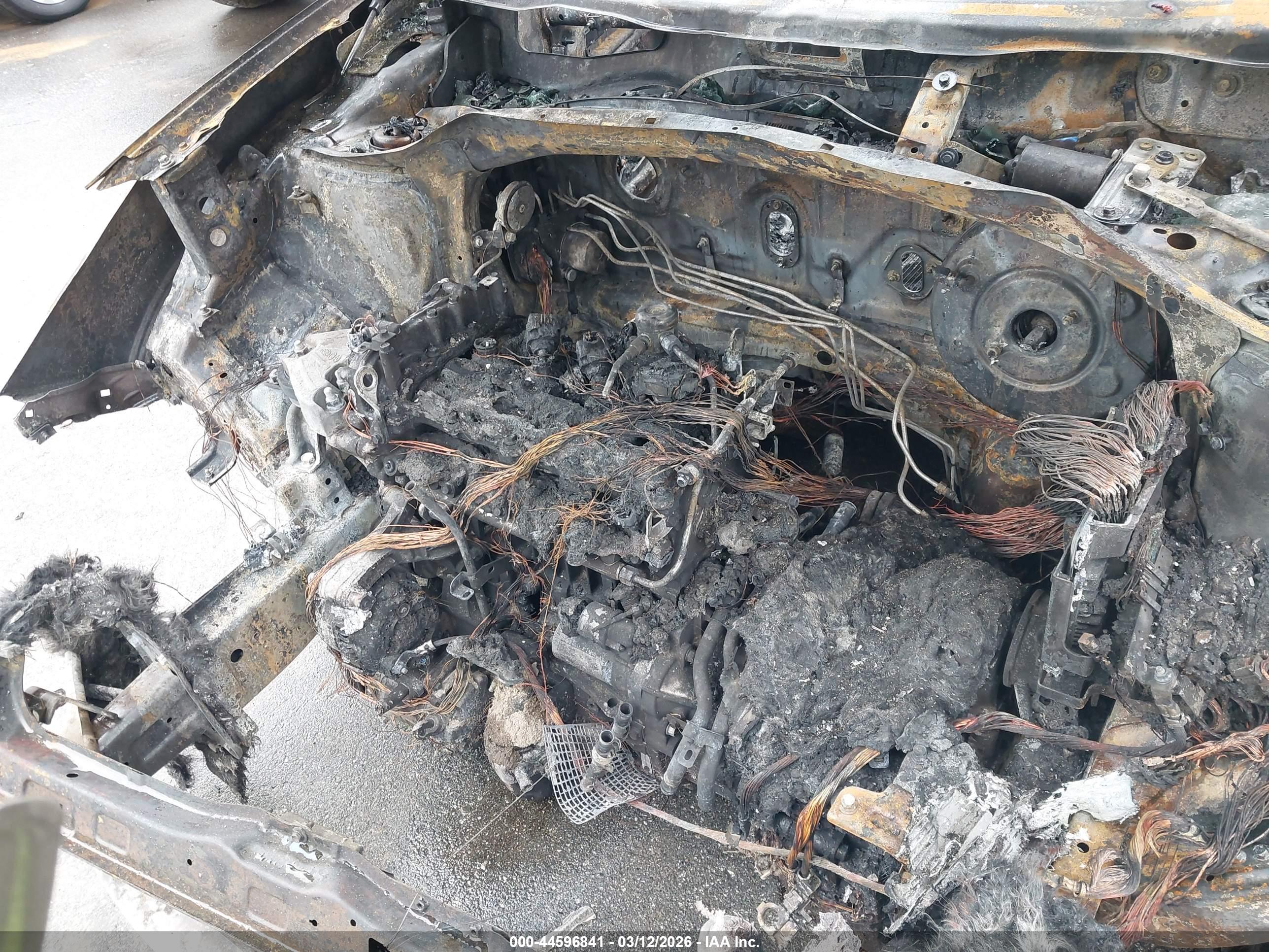 HYUNDAI SANTA image 10