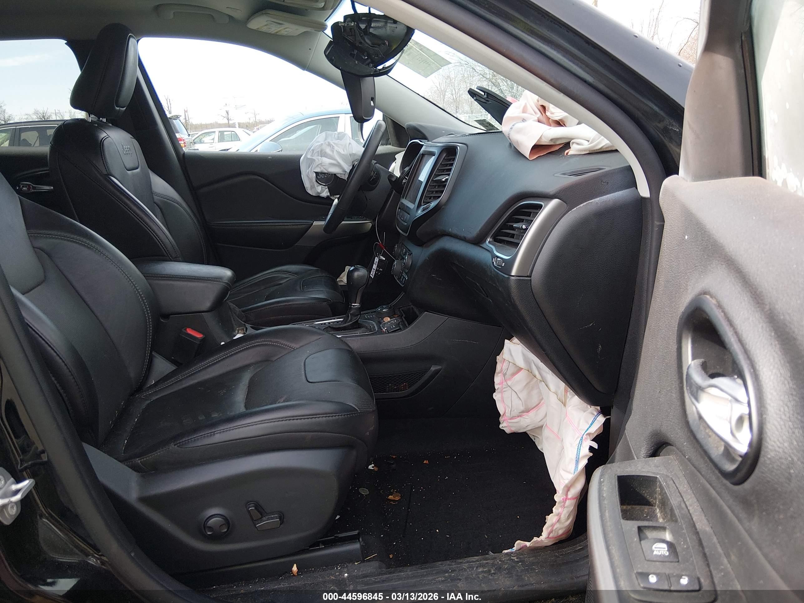 JEEP CHEROKEE image 5
