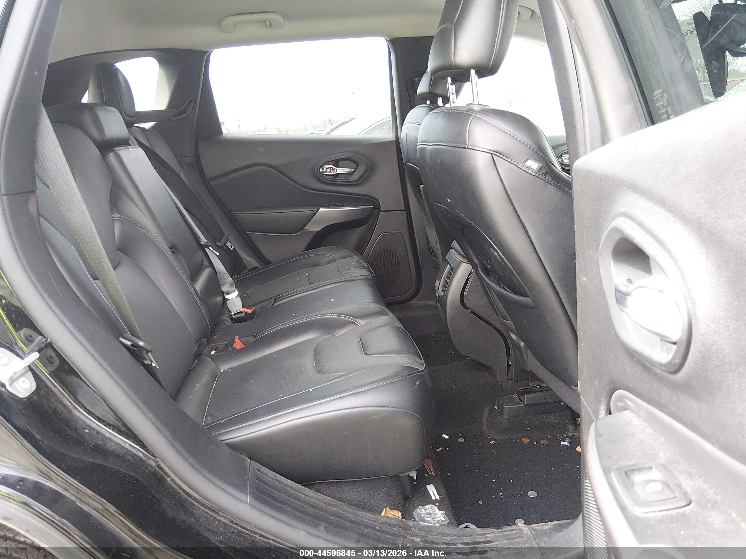 JEEP CHEROKEE image 8