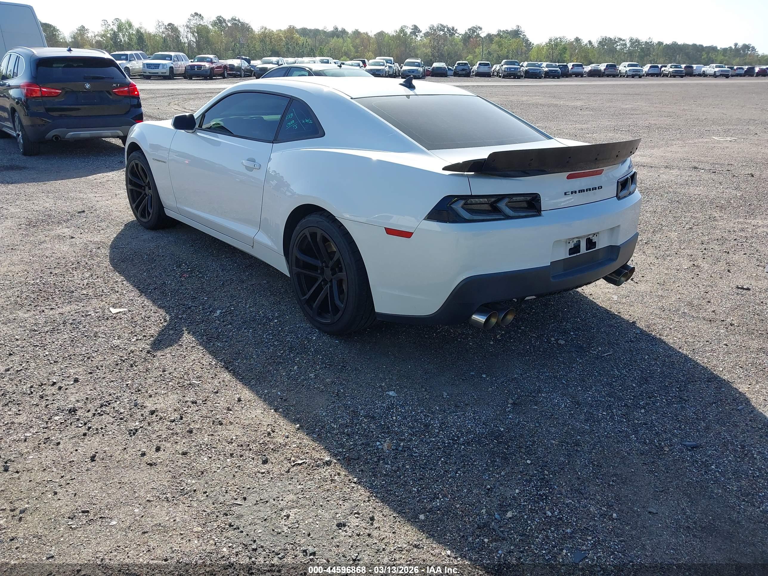CHEVROLET CAMARO image 3
