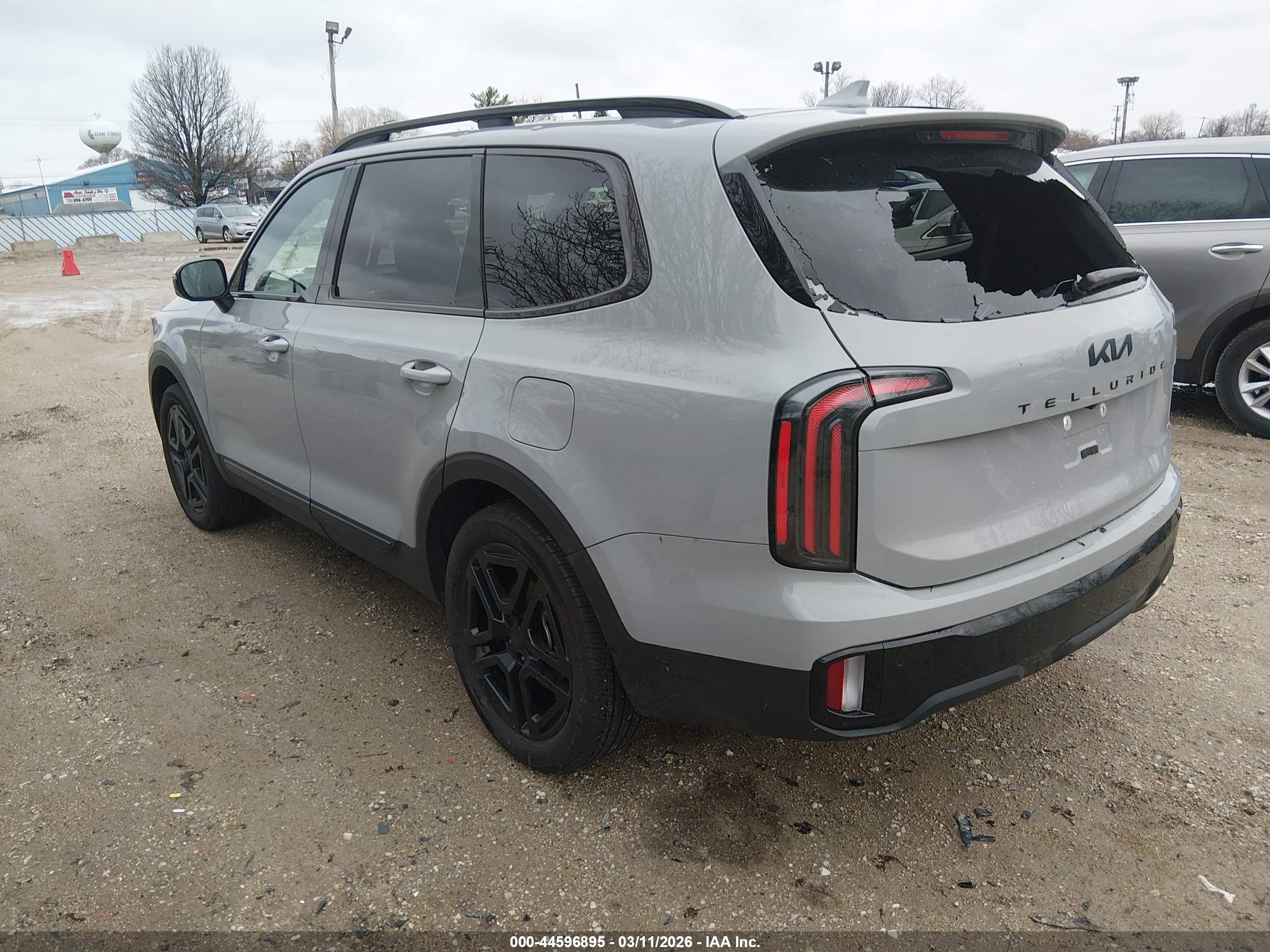KIA TELLURIDE image 3