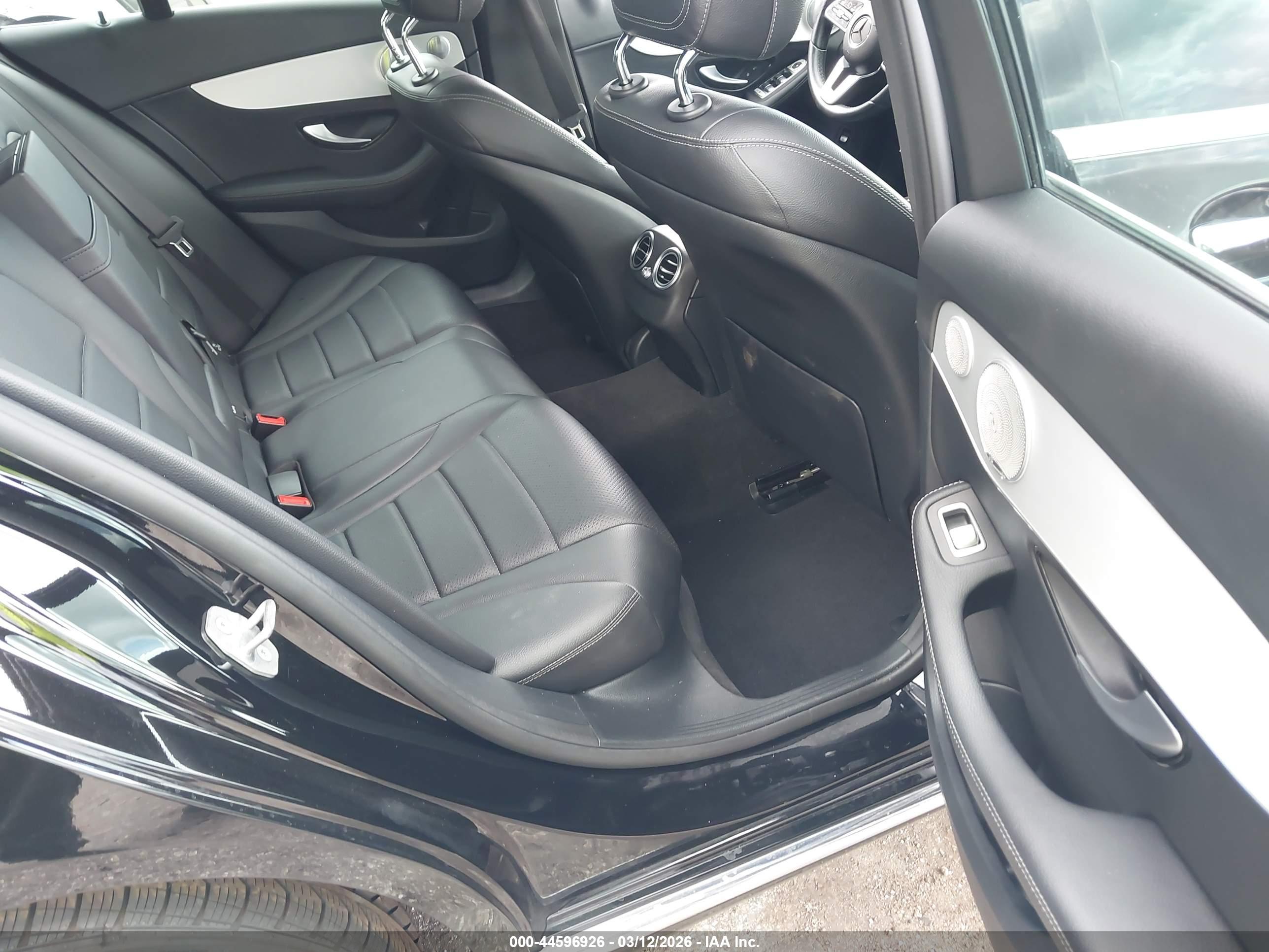 MERCEDES-BENZ C image 8