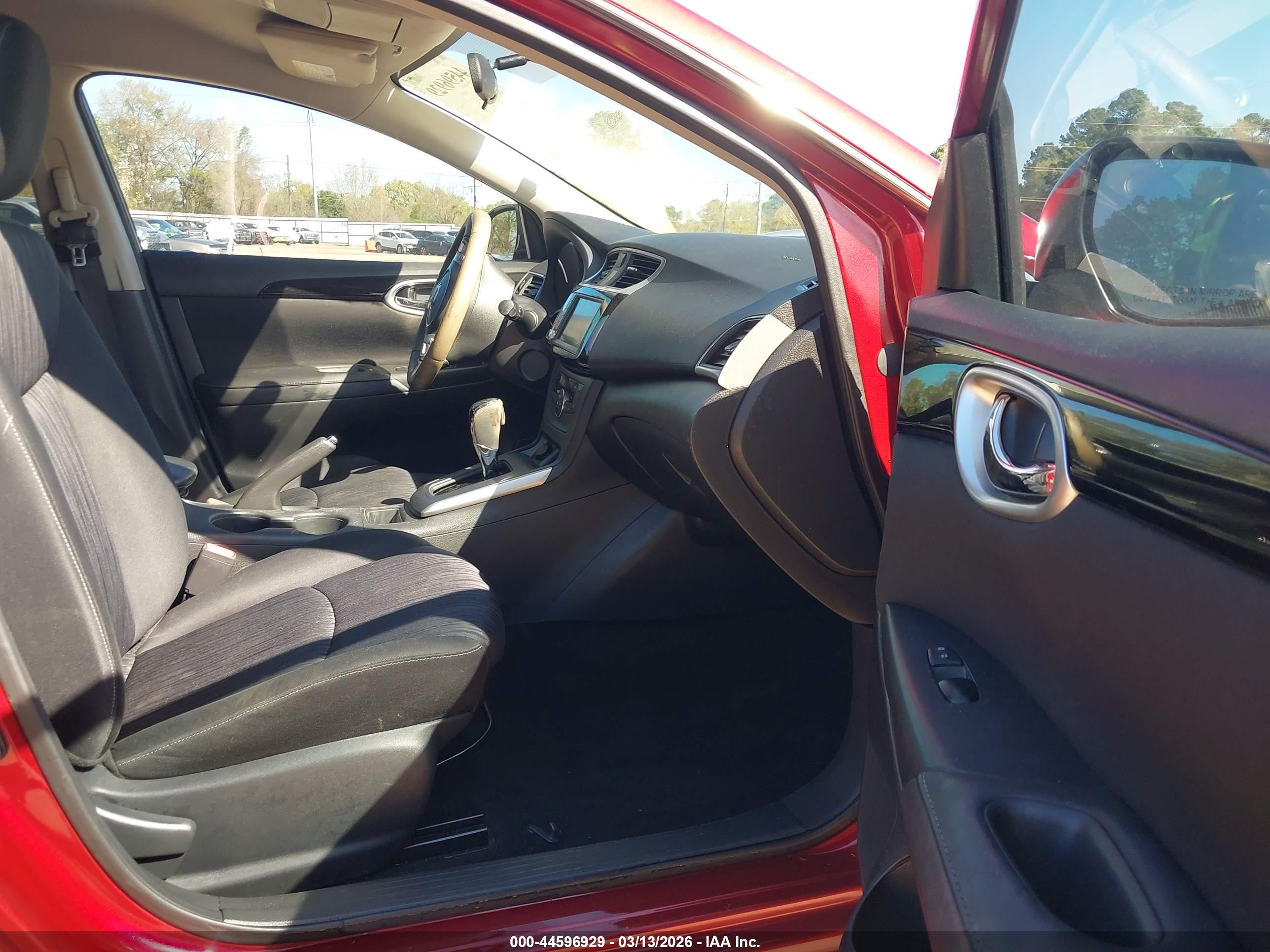 NISSAN SENTRA image 5