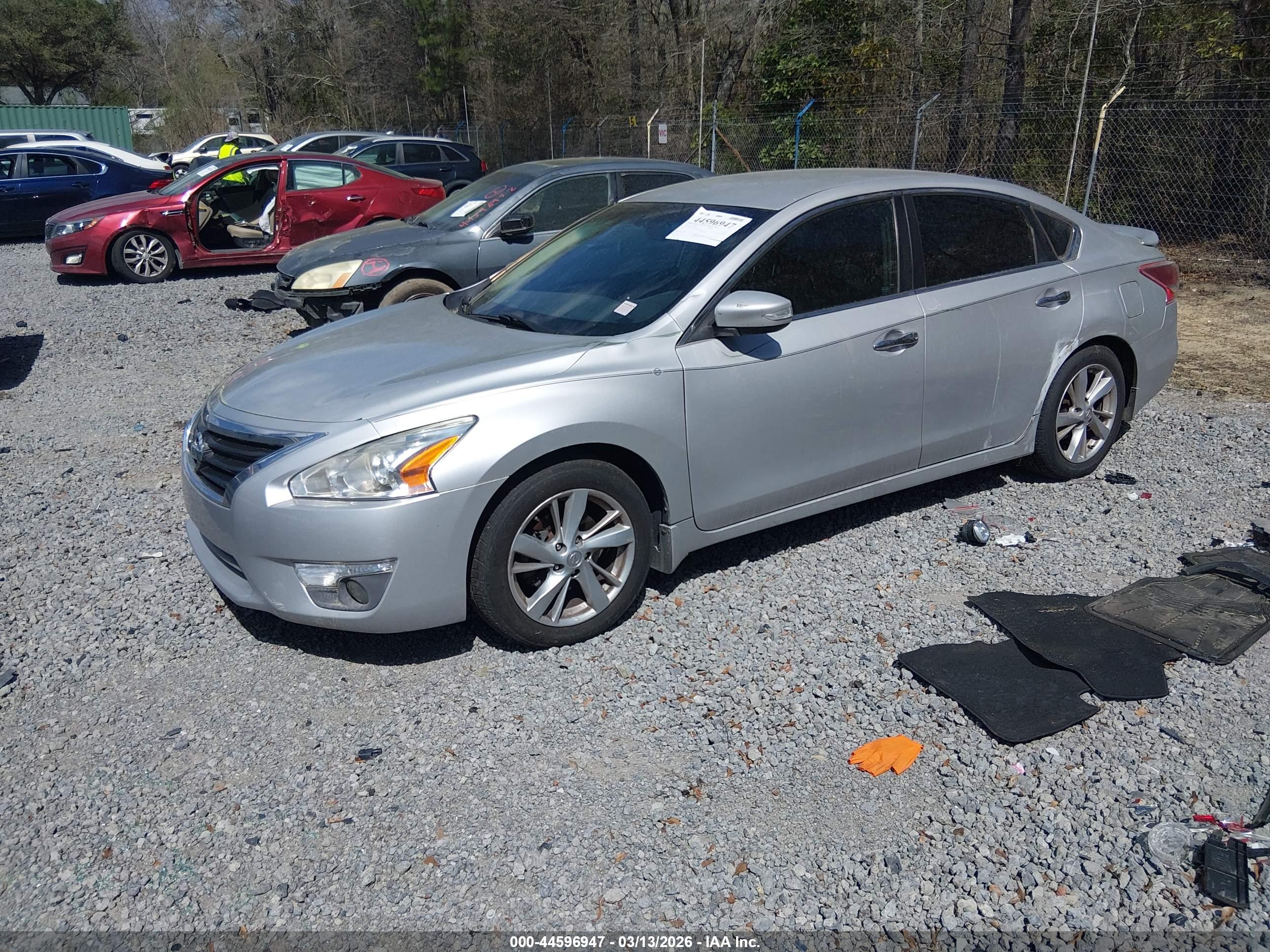 NISSAN ALTIMA image 2