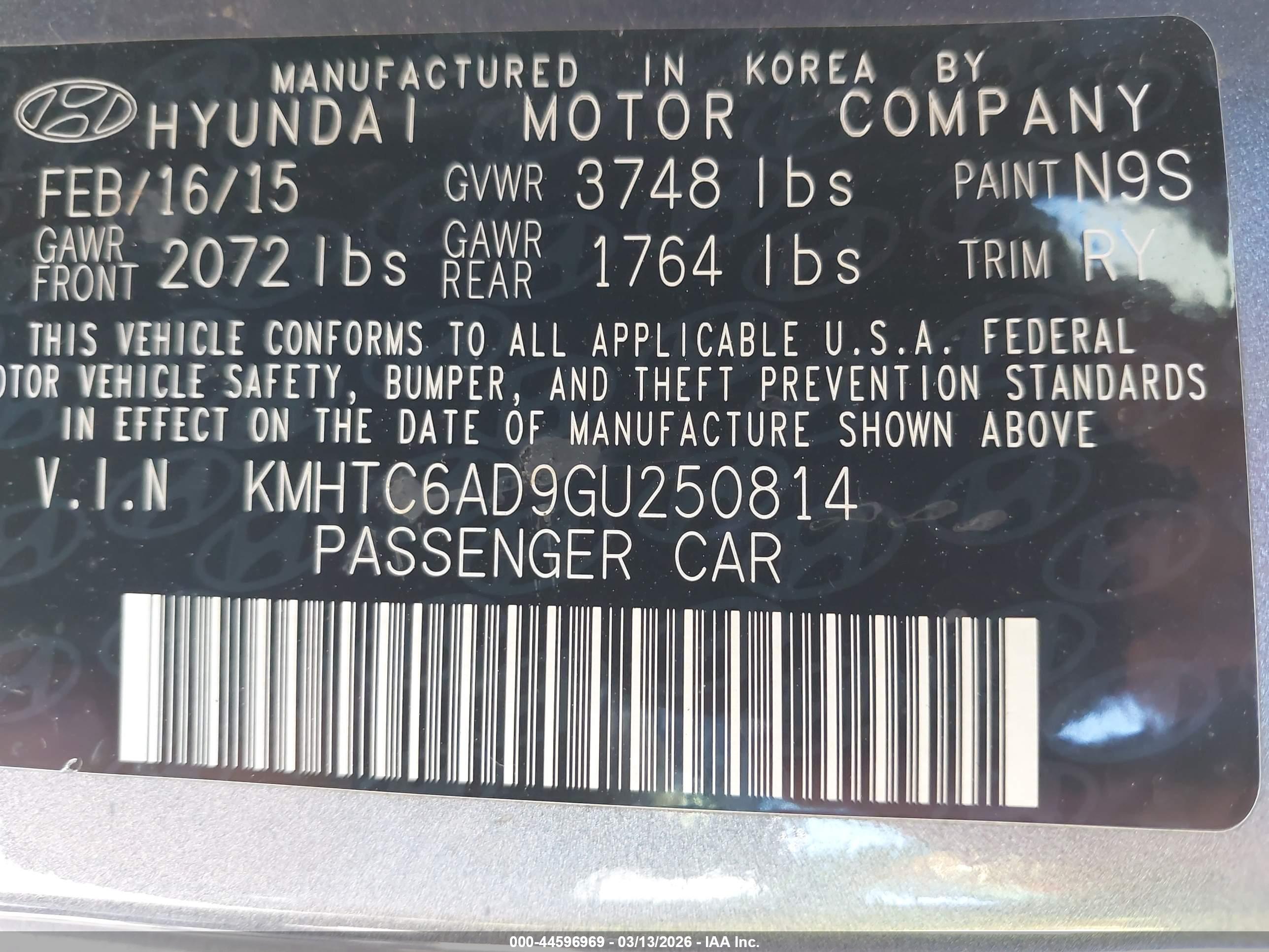 HYUNDAI VELOSTER image 9