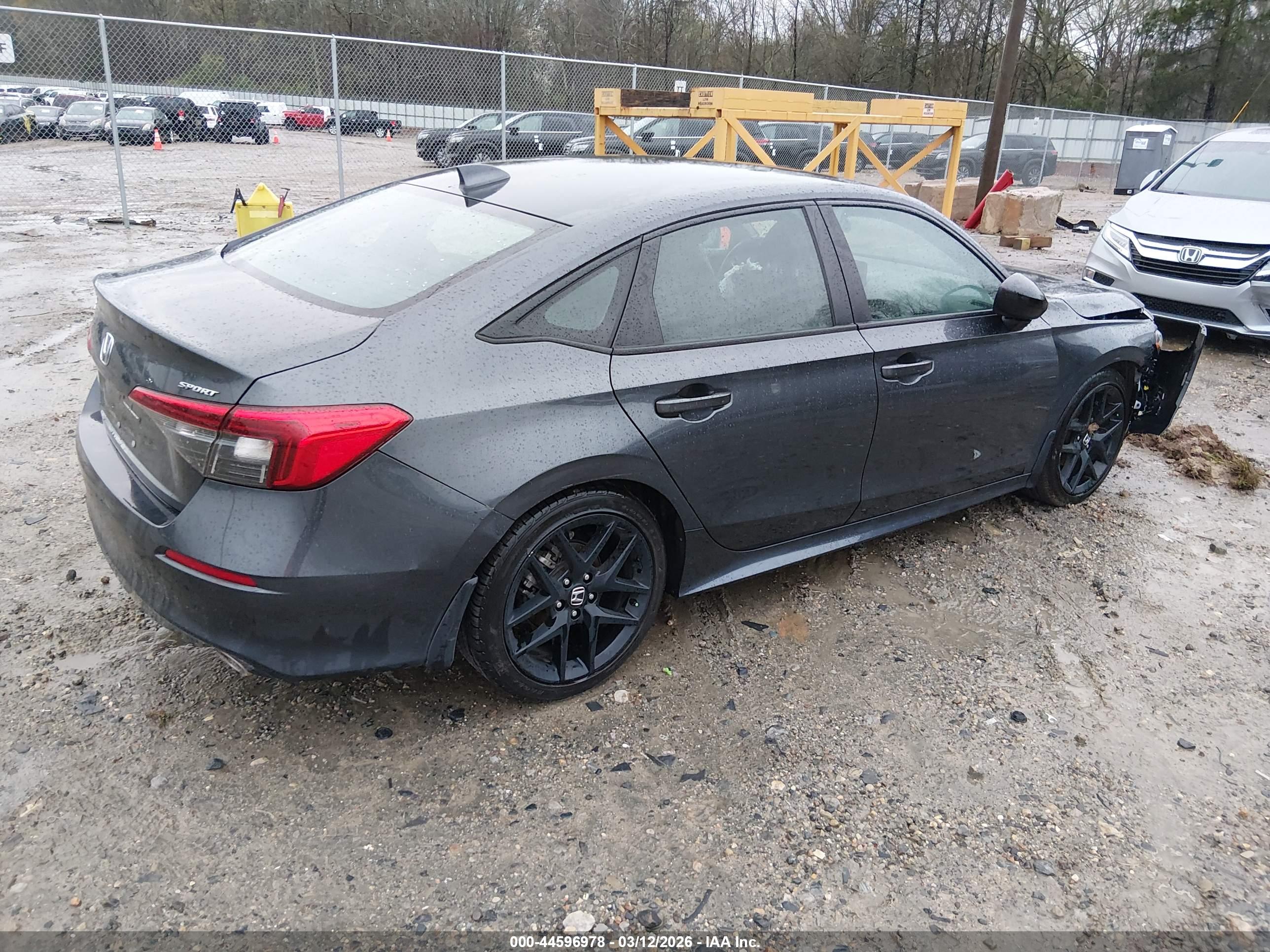 HONDA CIVIC image 4