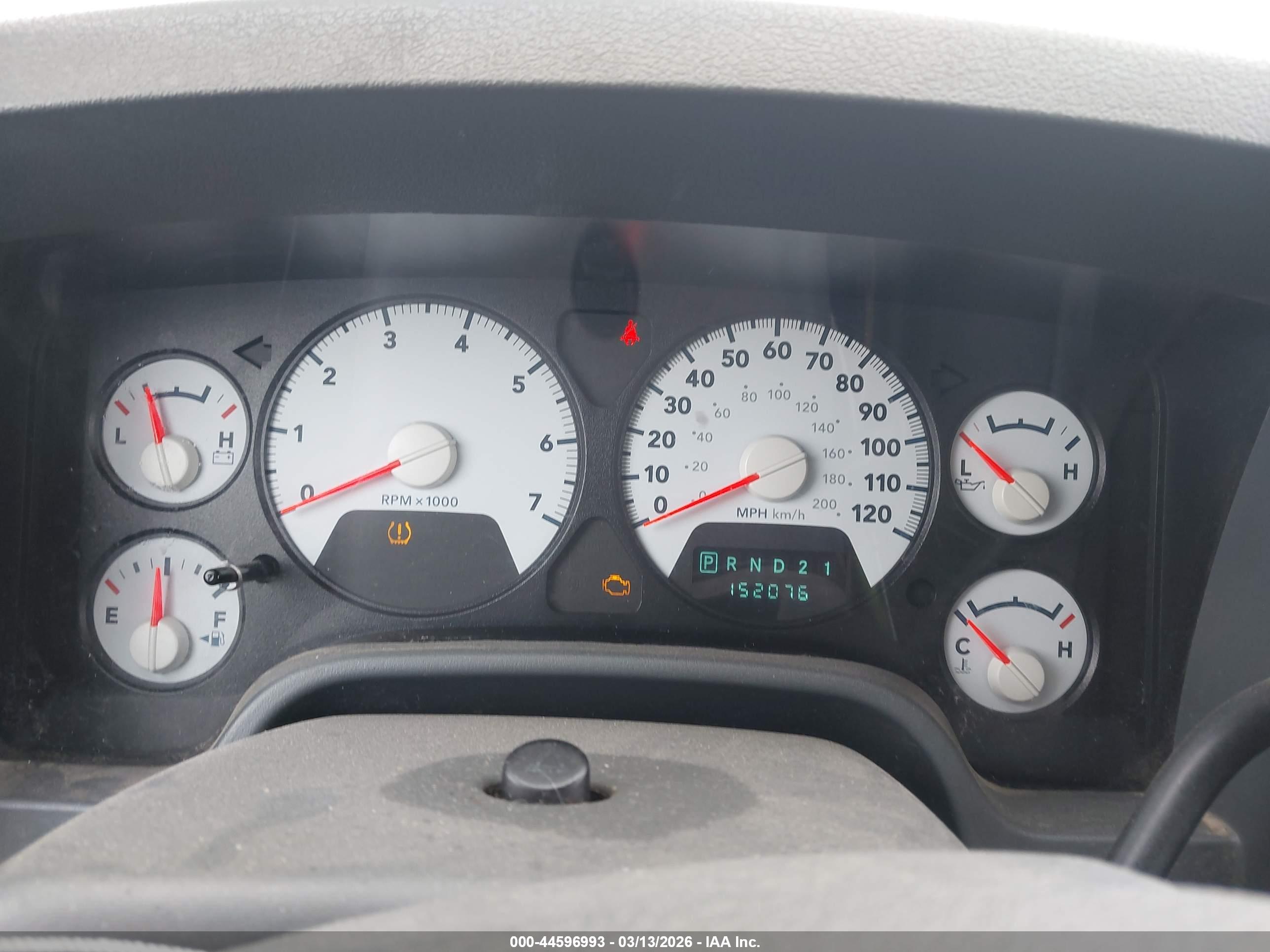 DODGE RAM image 7
