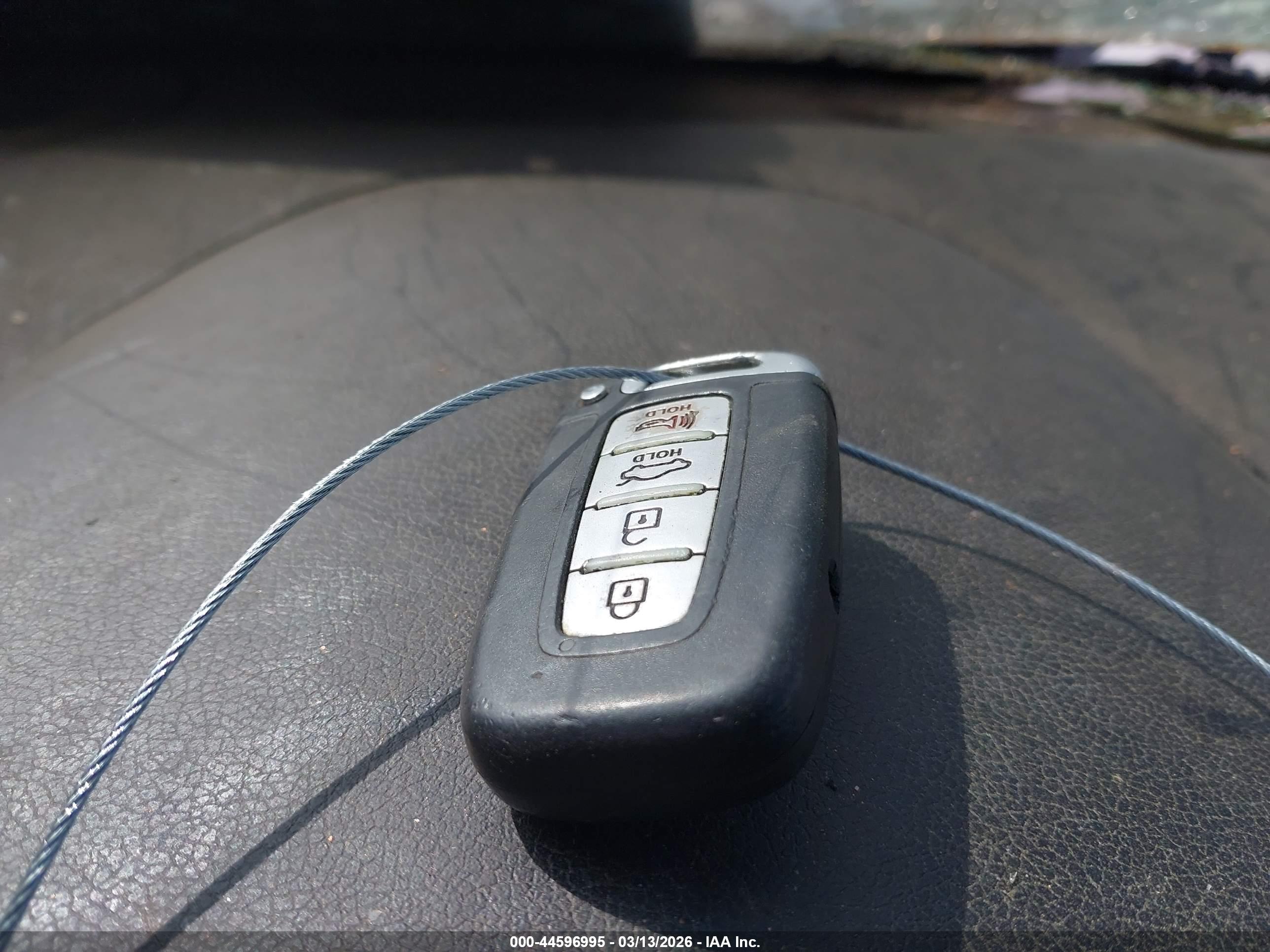 HYUNDAI SONATA image 11