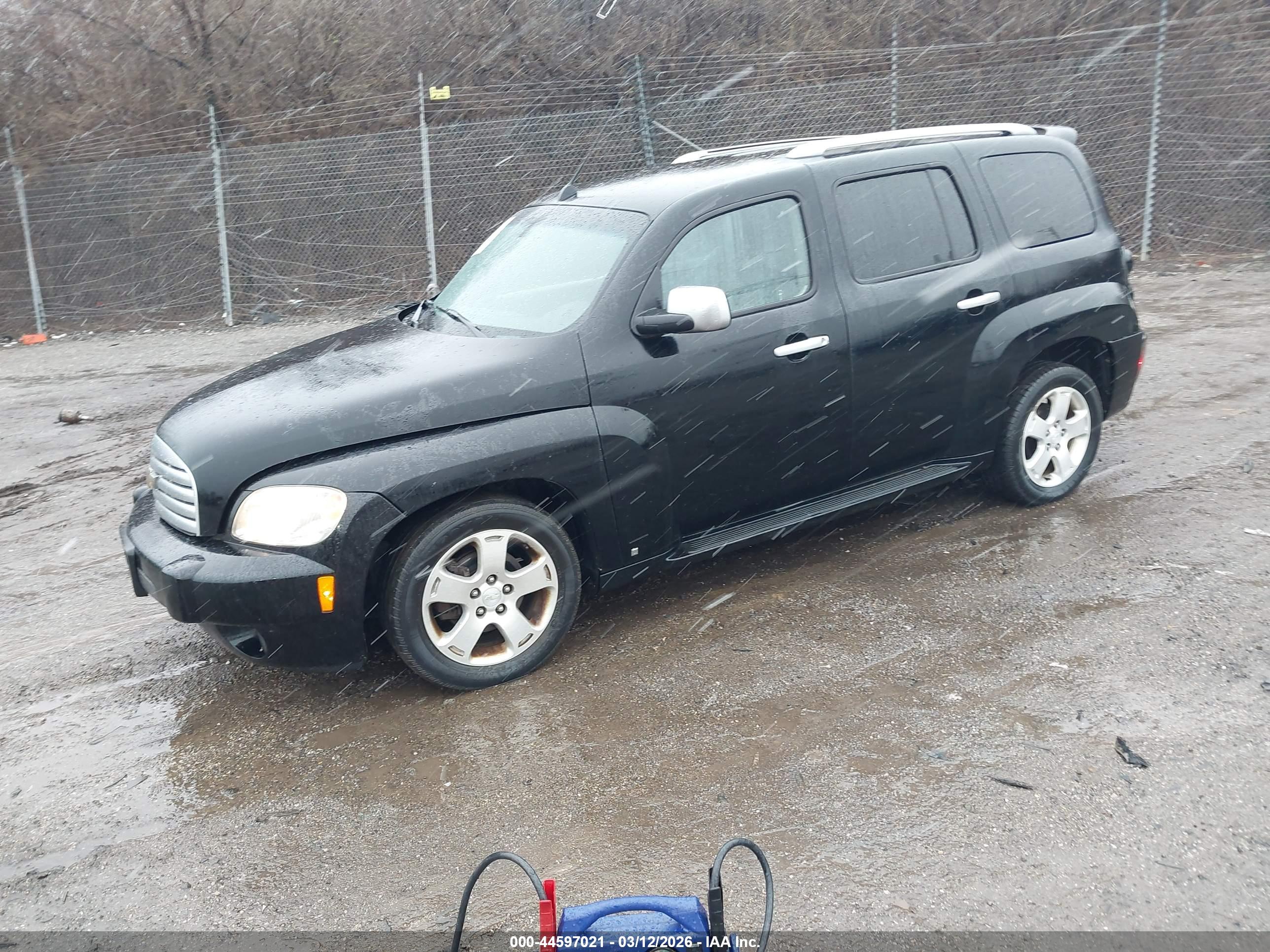 CHEVROLET HHR image 2