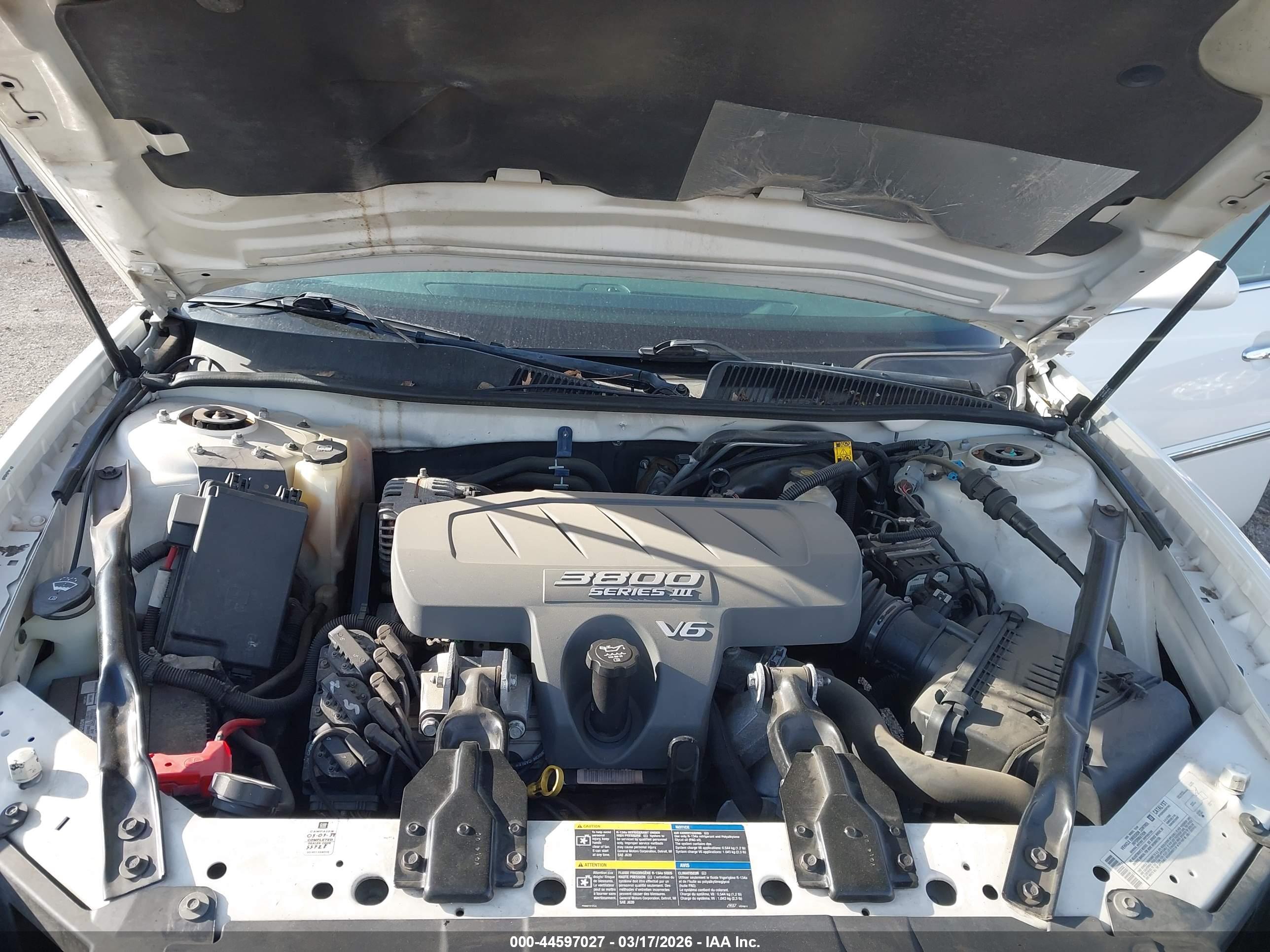 BUICK LACROSSE image 10