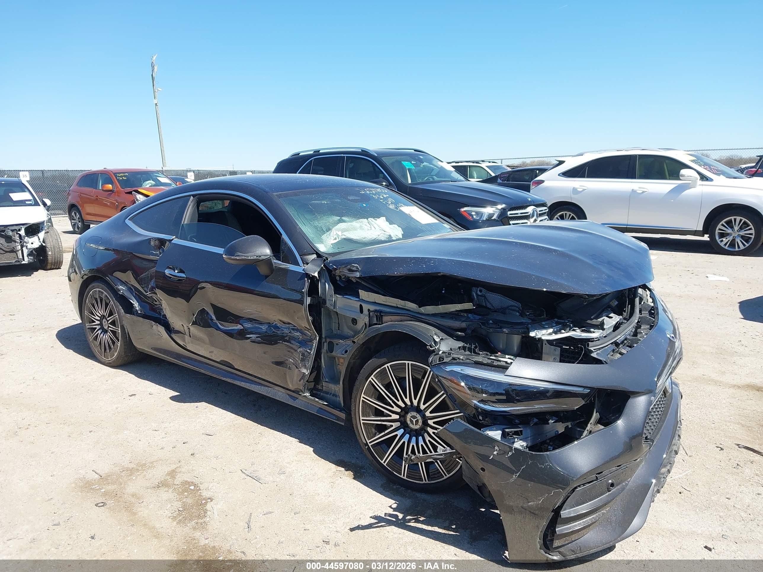 MERCEDES-BENZ CLE image 6
