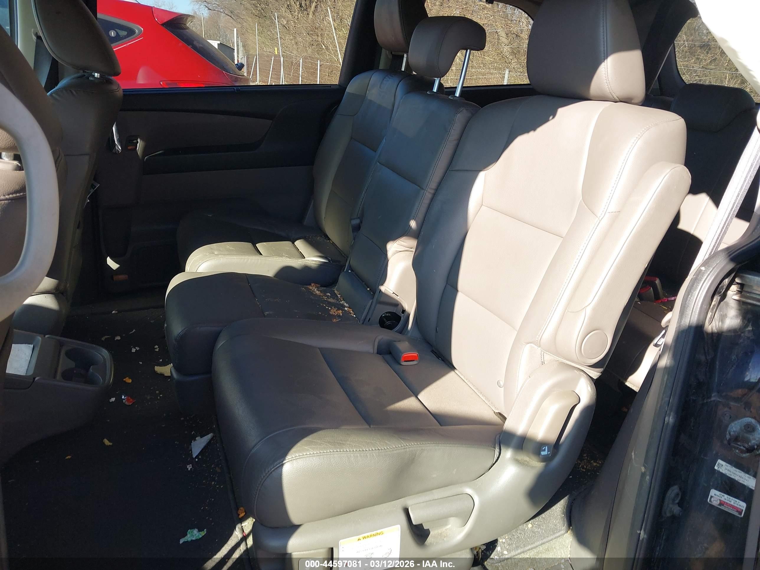 HONDA ODYSSEY image 8