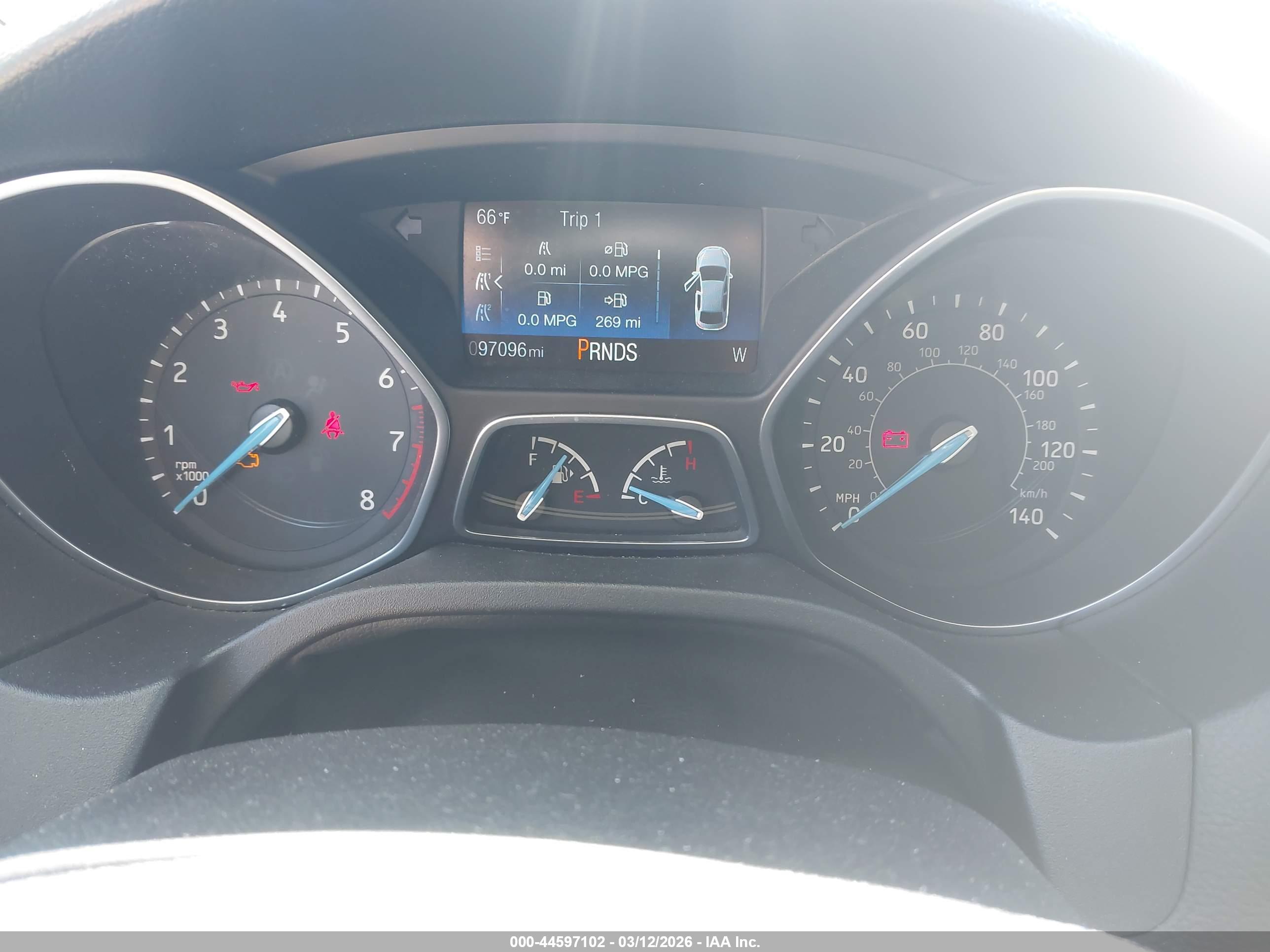FORD FOCUS image 7