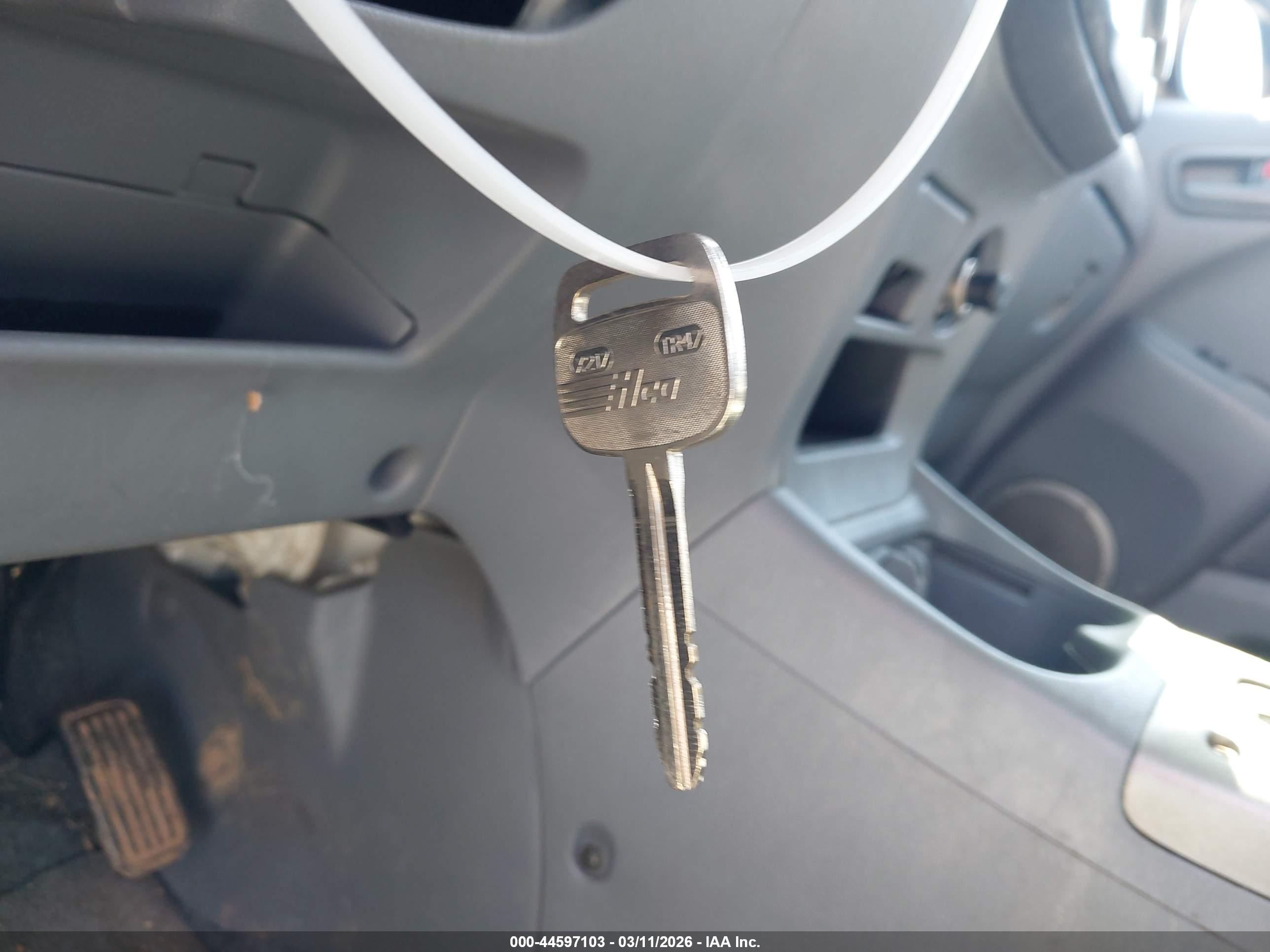 TOYOTA RAV4 image 11